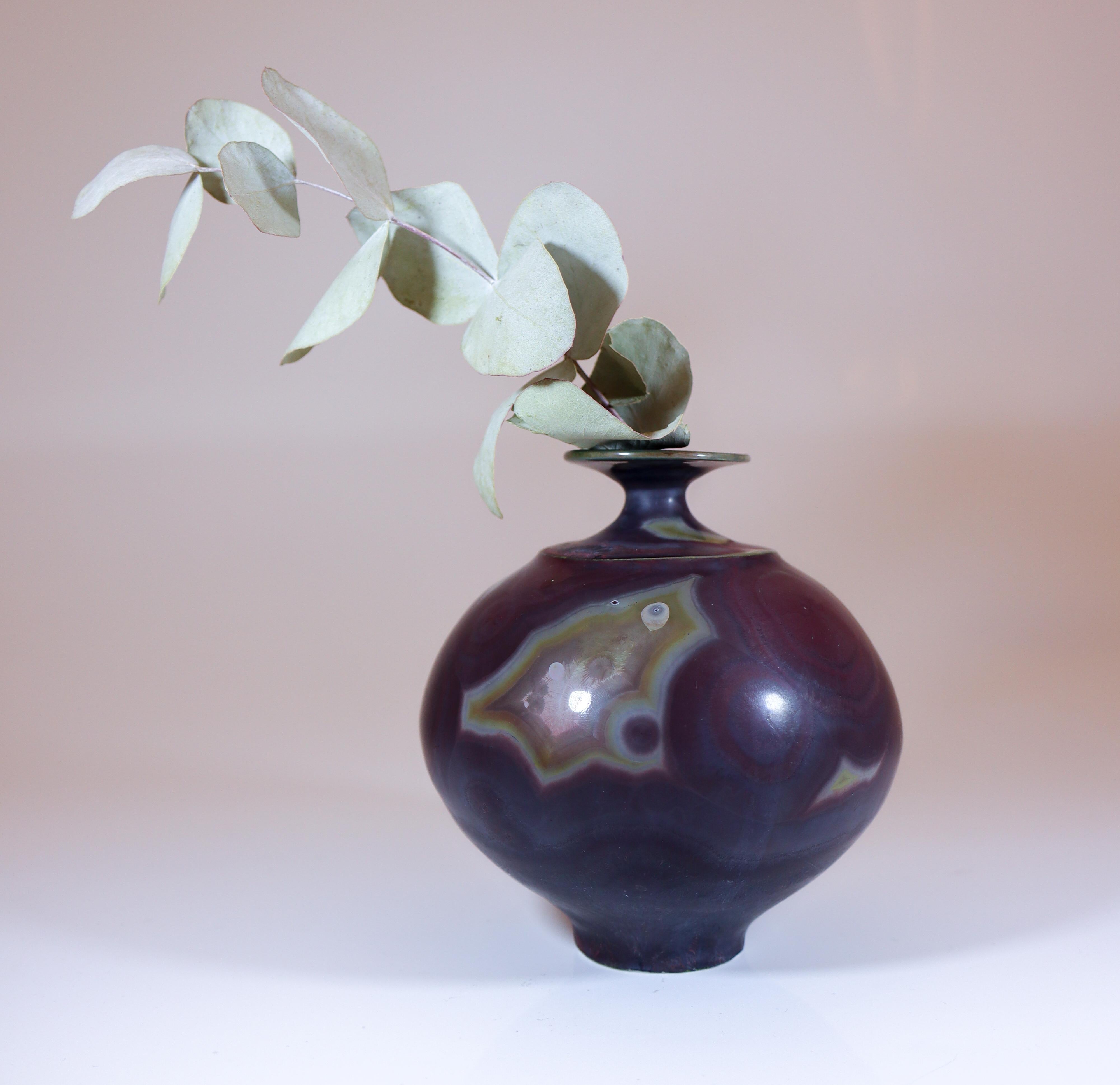 Isak Isaksson Ceramic Vase - Purple Matte Crystalline Glaze Contemporary Artist For Sale 3