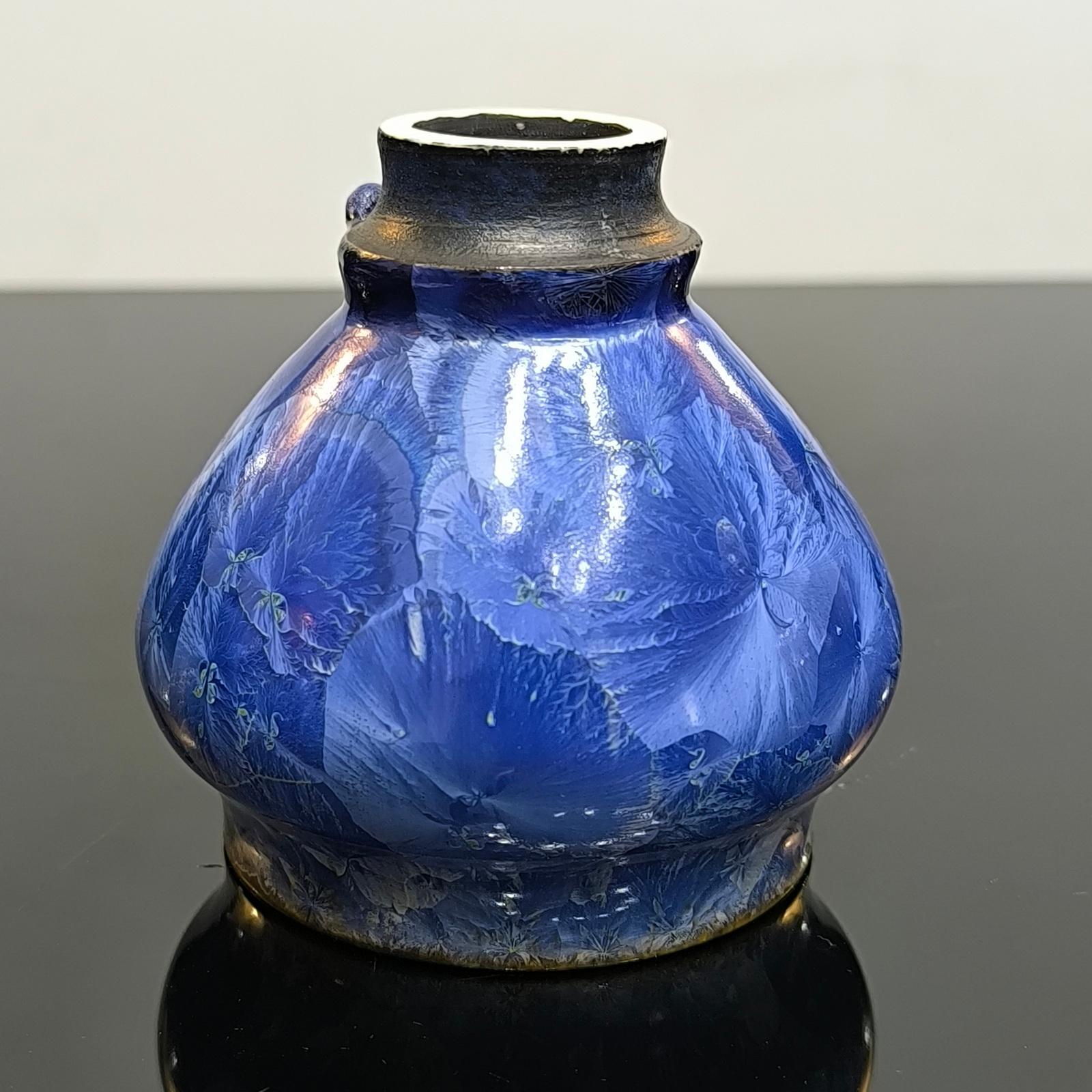 Isak Isaksson Crystal Glaze Porcelain Ceramic Bowl on Foot, own Studio For Sale 2