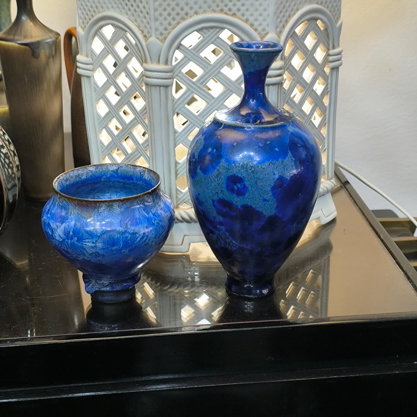 Isak Isaksson Crystal Glaze Porcelain Ceramic Bowl on Foot, own Studio For Sale 5