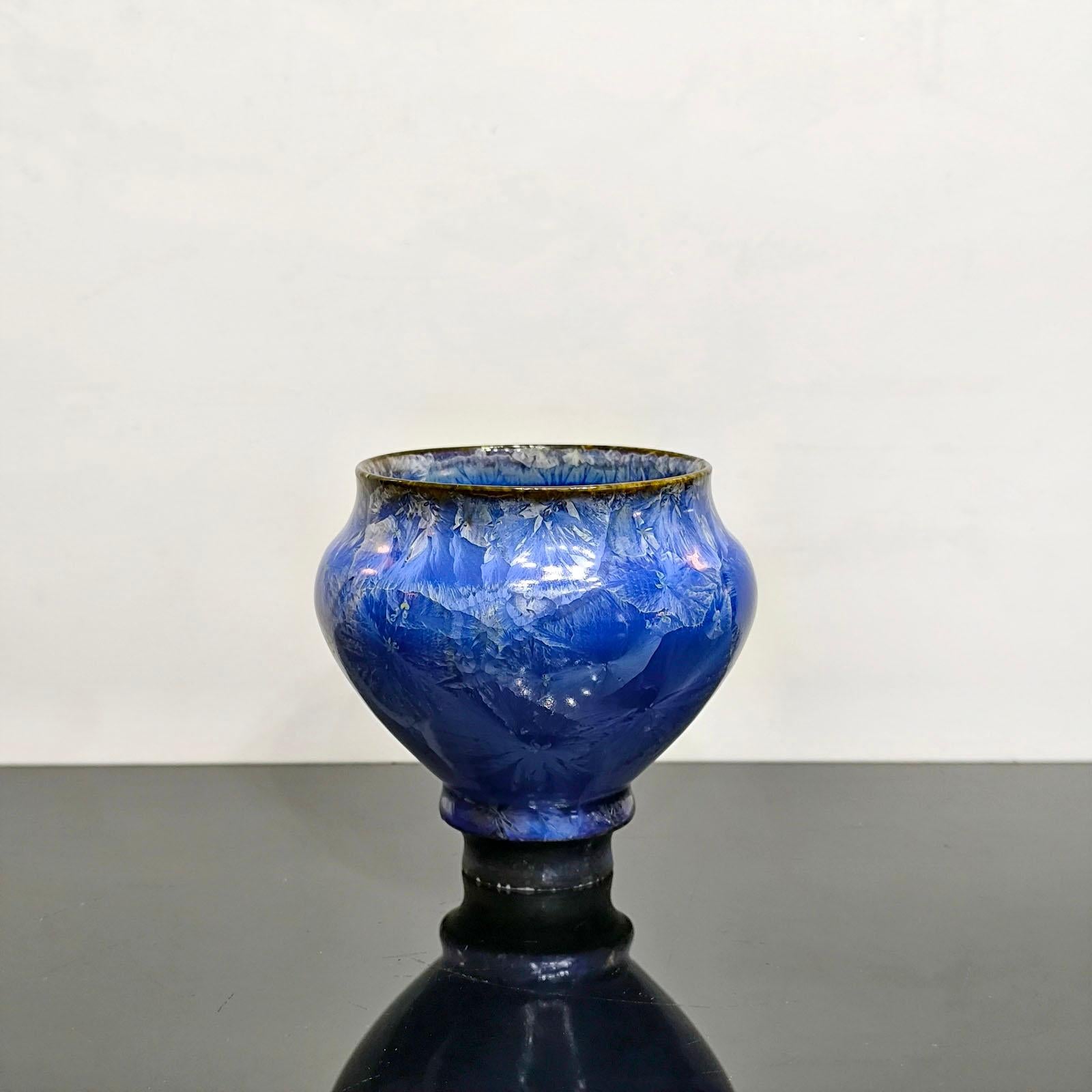 Late 20th Century Isak Isaksson Crystal Glaze Porcelain Ceramic Bowl on Foot, own Studio For Sale