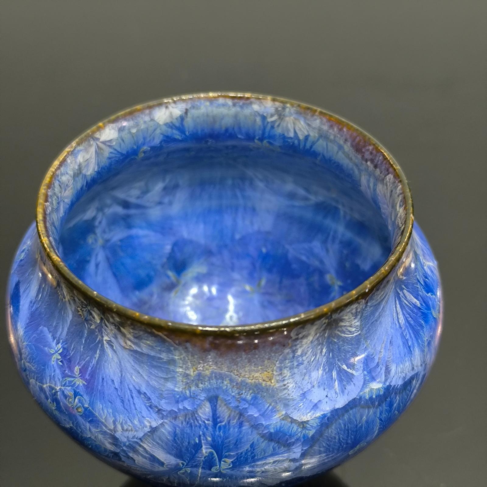 Isak Isaksson Crystal Glaze Porcelain Ceramic Bowl on Foot, own Studio For Sale 1