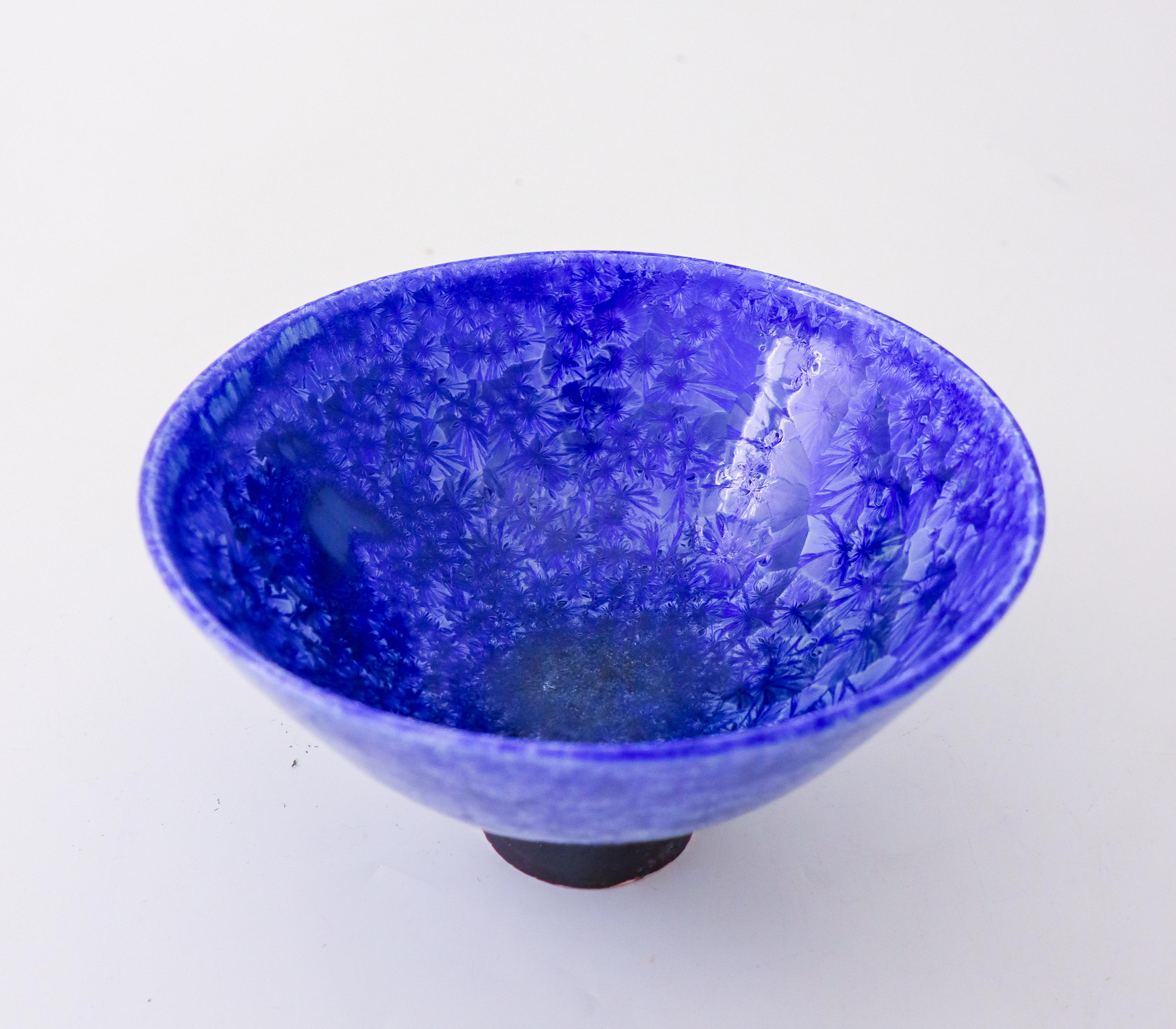 Swedish Isak Isaksson Deep Blue Ceramic Vase Crystalline Glaze Contemporary Space For Sale