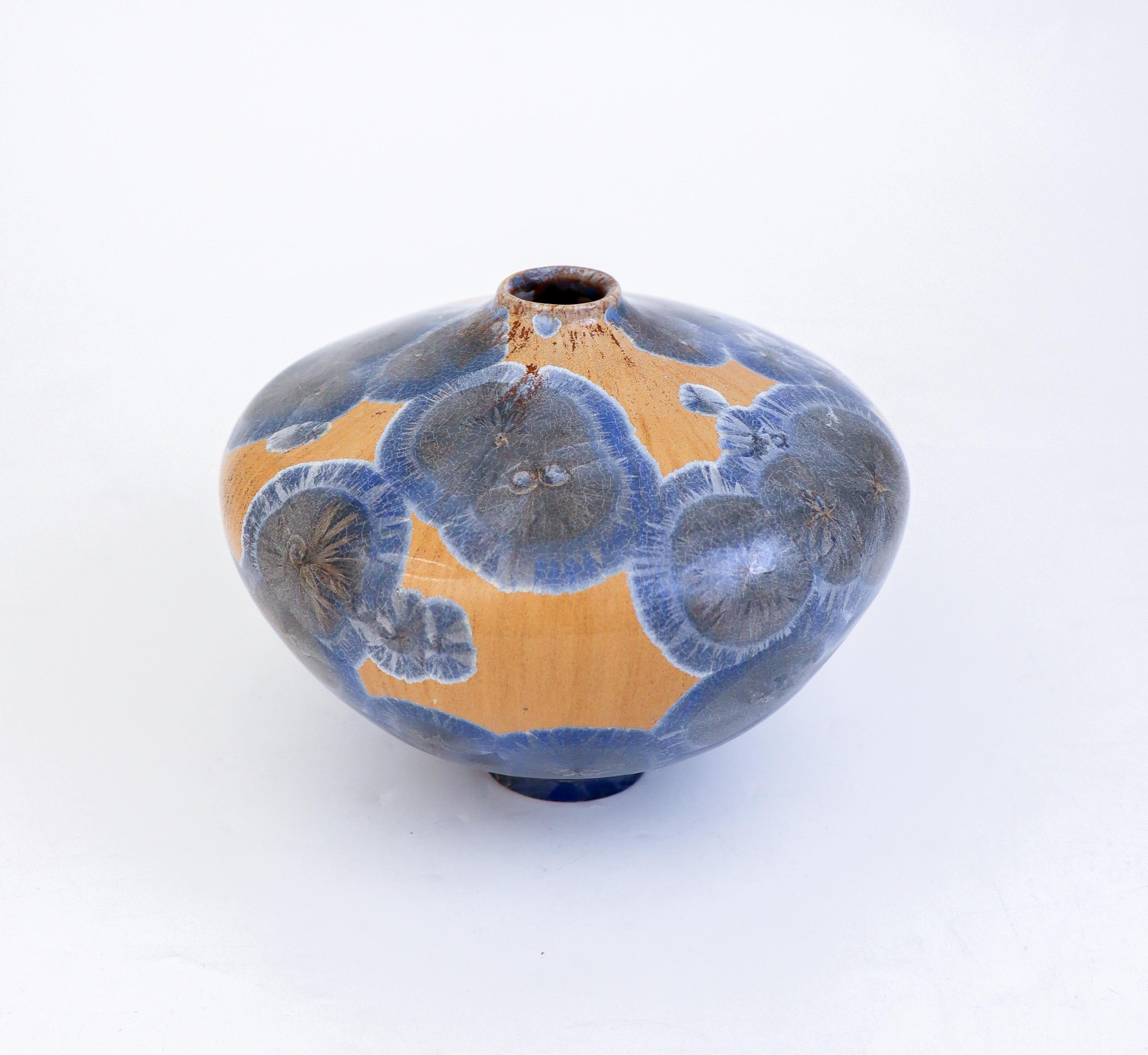 Swedish Isak Isaksson Gold / Gray Ceramic Vase Crystalline Glaze Contemporary Artist