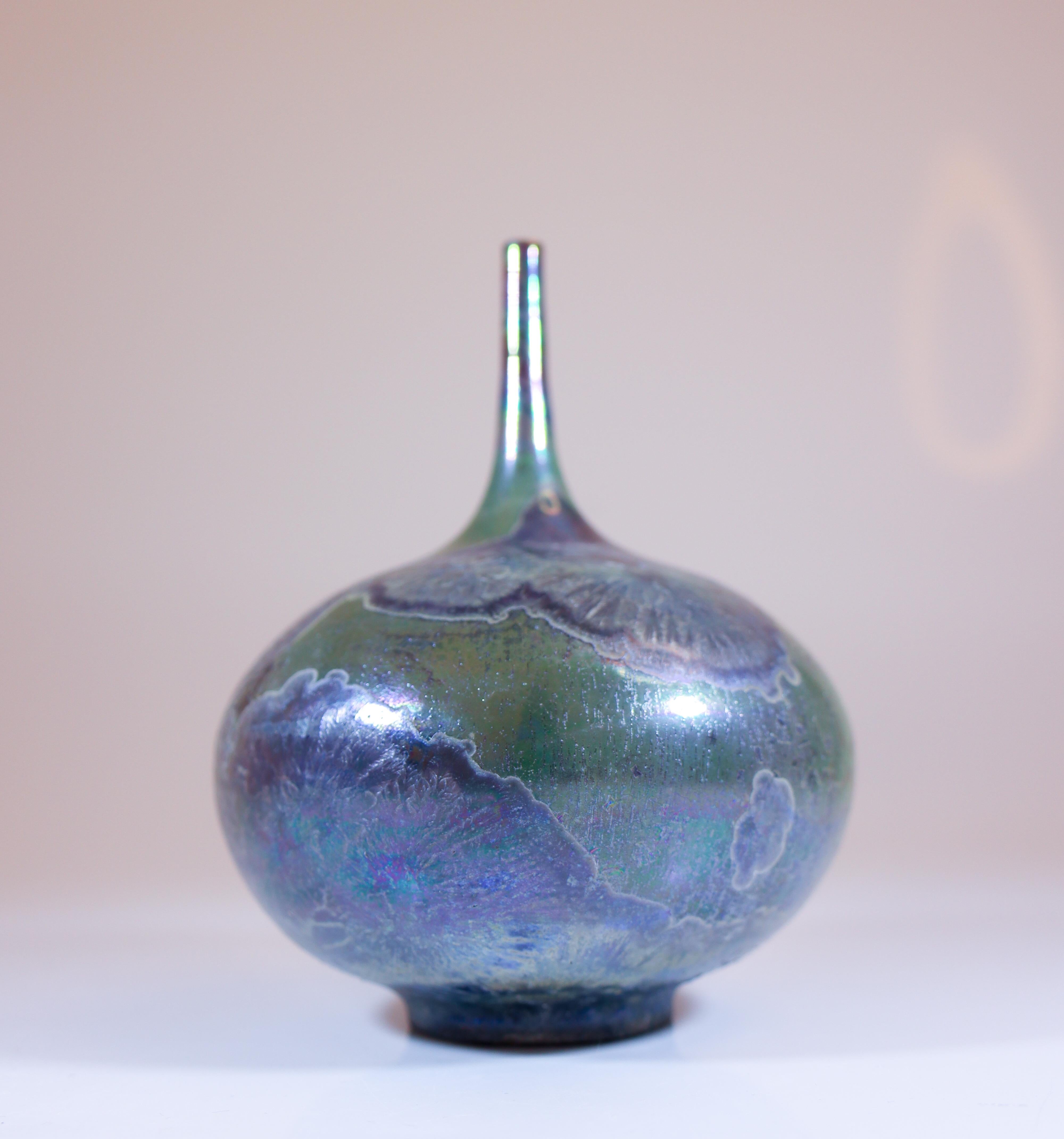 Scandinavian Modern Isak Isaksson Green Ceramic Vase Crystalline Contemporary Artist