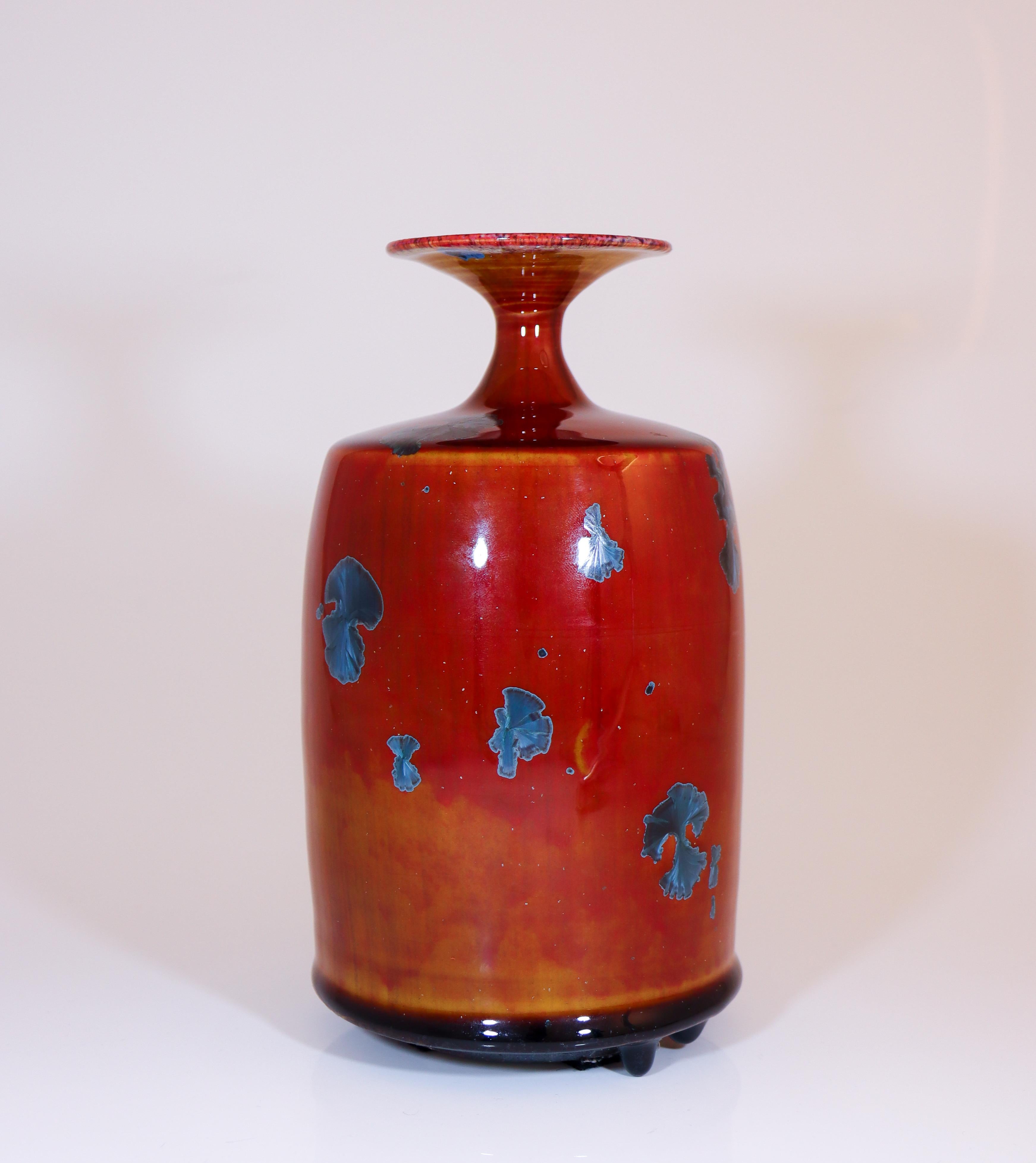 Scandinavian Modern Isak Isaksson Lovely Red Ceramic Vase - Crystalline Glaze - Contemporary Artist For Sale