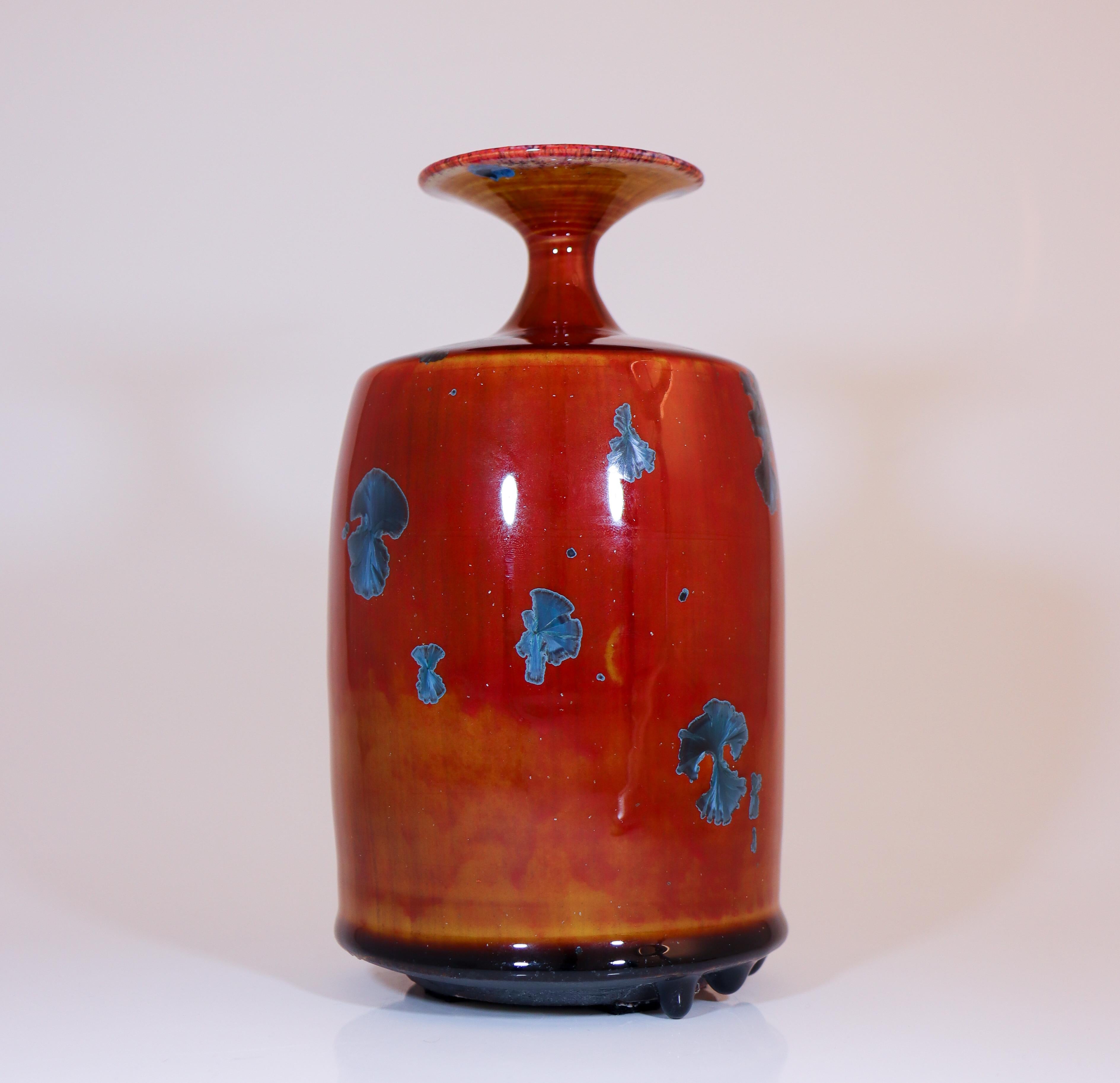 Swedish Isak Isaksson Lovely Red Ceramic Vase - Crystalline Glaze - Contemporary Artist For Sale