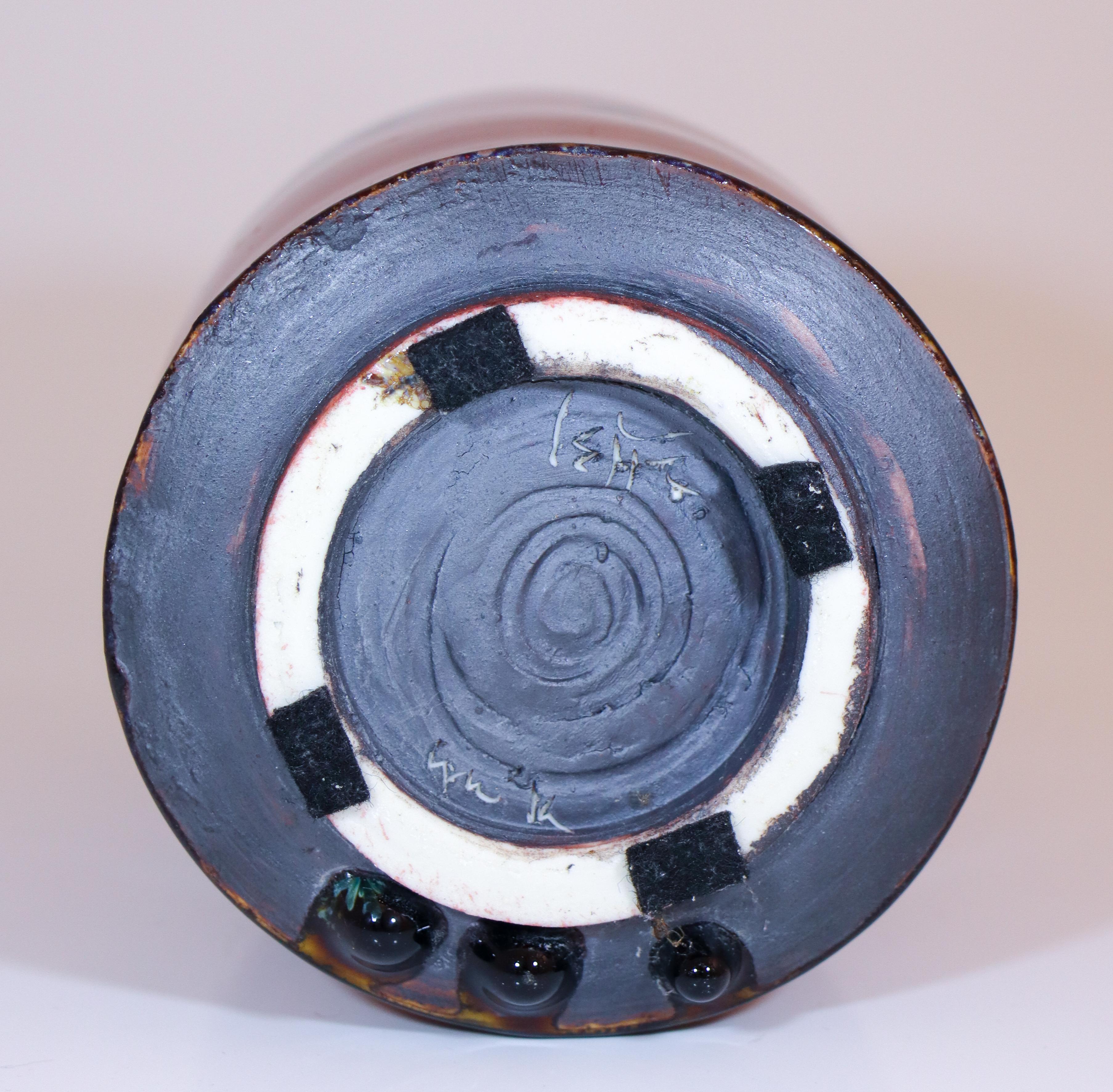 Isak Isaksson Lovely Red Ceramic Vase - Crystalline Glaze - Contemporary Artist For Sale 2