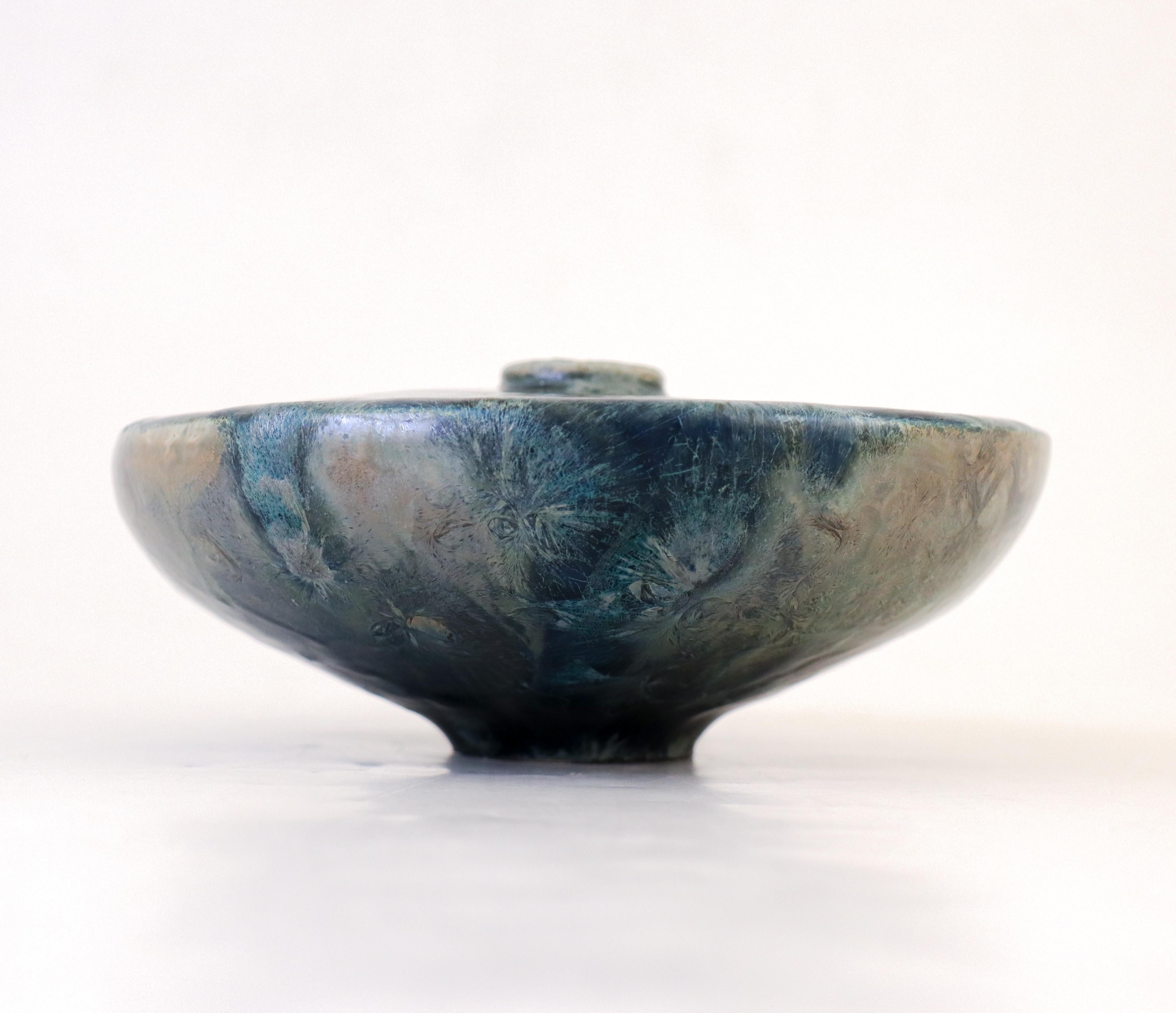 Isak Isaksson - Metallic Blue Ceramic Vase Crystalline Glaze Contemporary Artist In Excellent Condition In Stockholm, SE