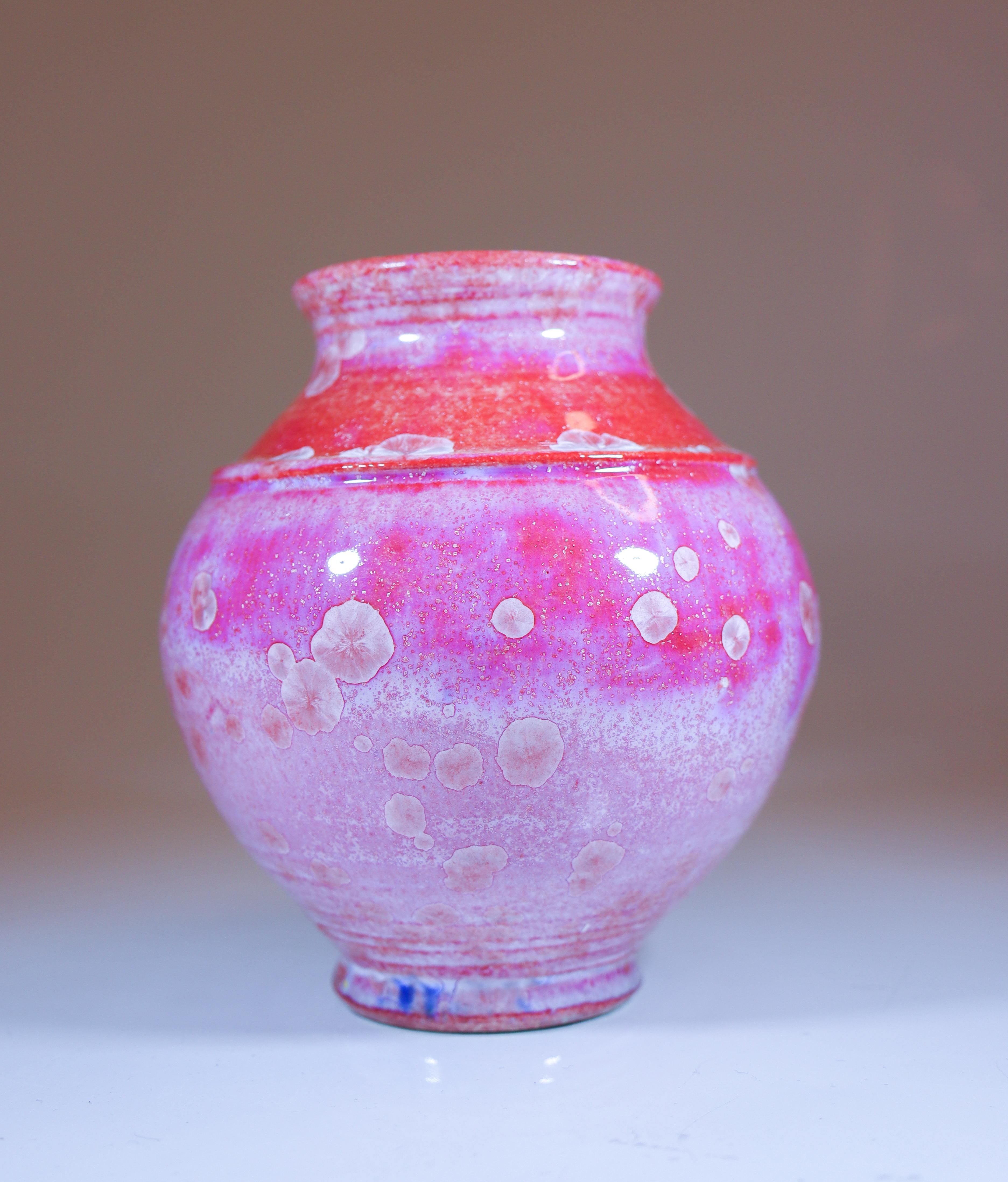 Isak Isaksson Pink Ceramic Vase Crystalline Glaze Contemporary Artist In Excellent Condition For Sale In Stockholm, SE