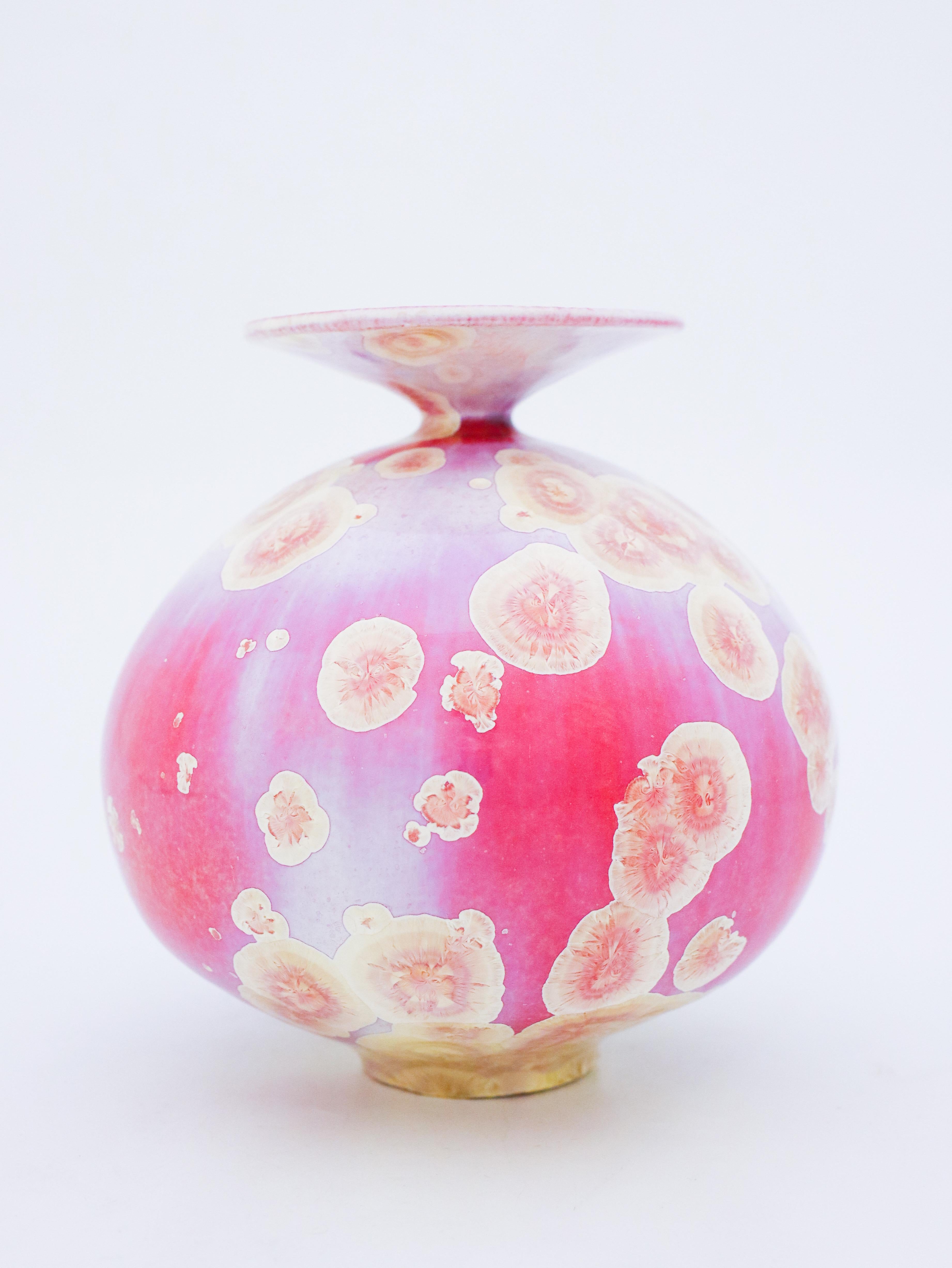 Isak Isaksson, Pink Vase with Crystalline Glaze, Contemporary Ceramic, Sweden. In Excellent Condition In Stockholm, SE