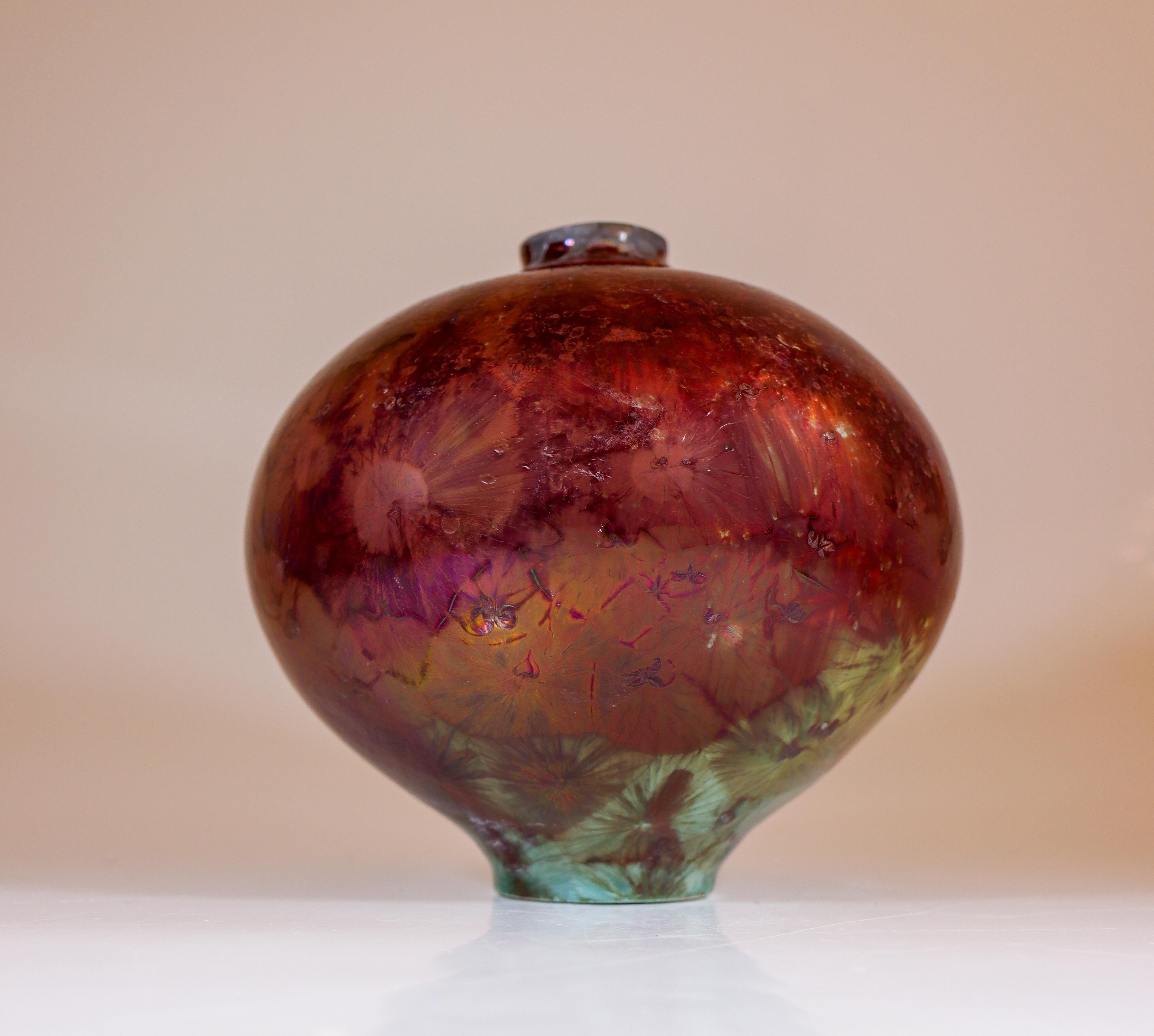 Isak Isaksson Vaso in ceramica rossa lucida Smalto cristallino Artista contemporaneo in vendita 4