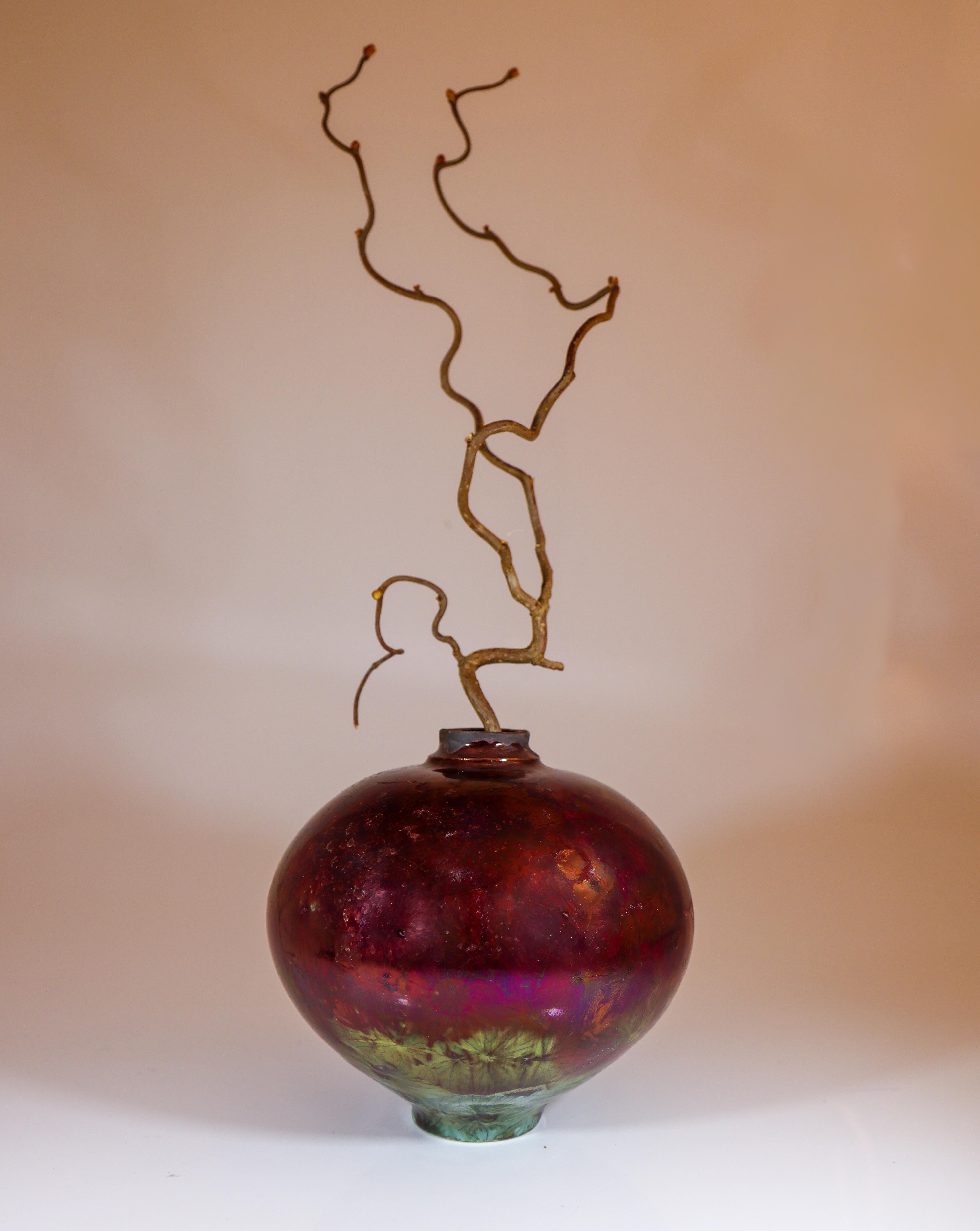 Isak Isaksson Vaso in ceramica rossa lucida Smalto cristallino Artista contemporaneo in vendita 1