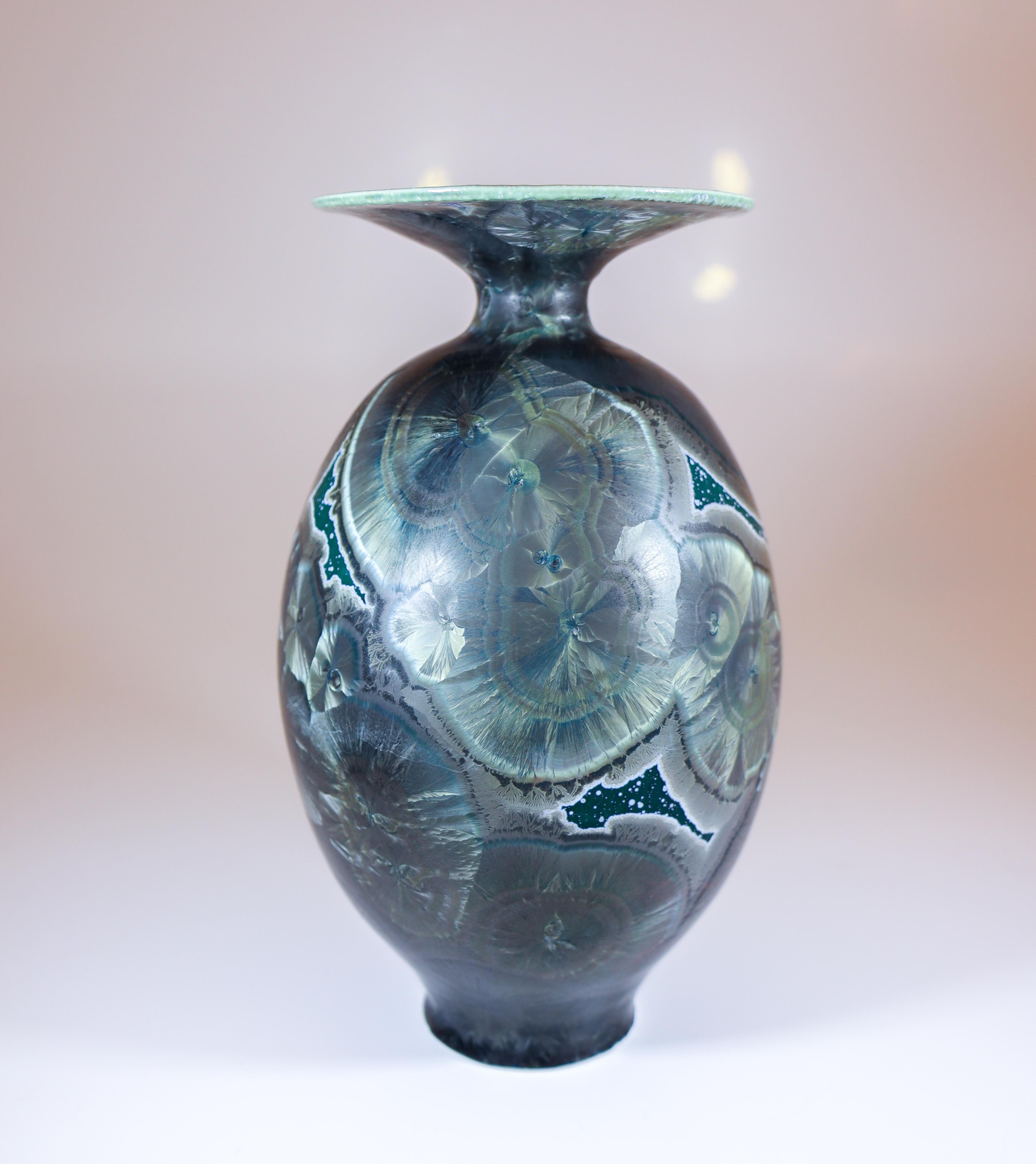Isak Isaksson Stunning Green Ceramic Vase Crystalline Glaze Contemporary Artist For Sale 2