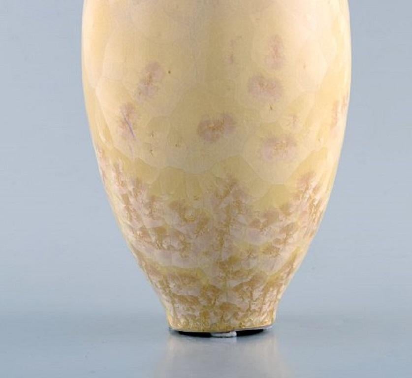 Svedese Isak Isaksson, vasaio svedese, grande vaso unico a collo stretto, circa 2010 in vendita