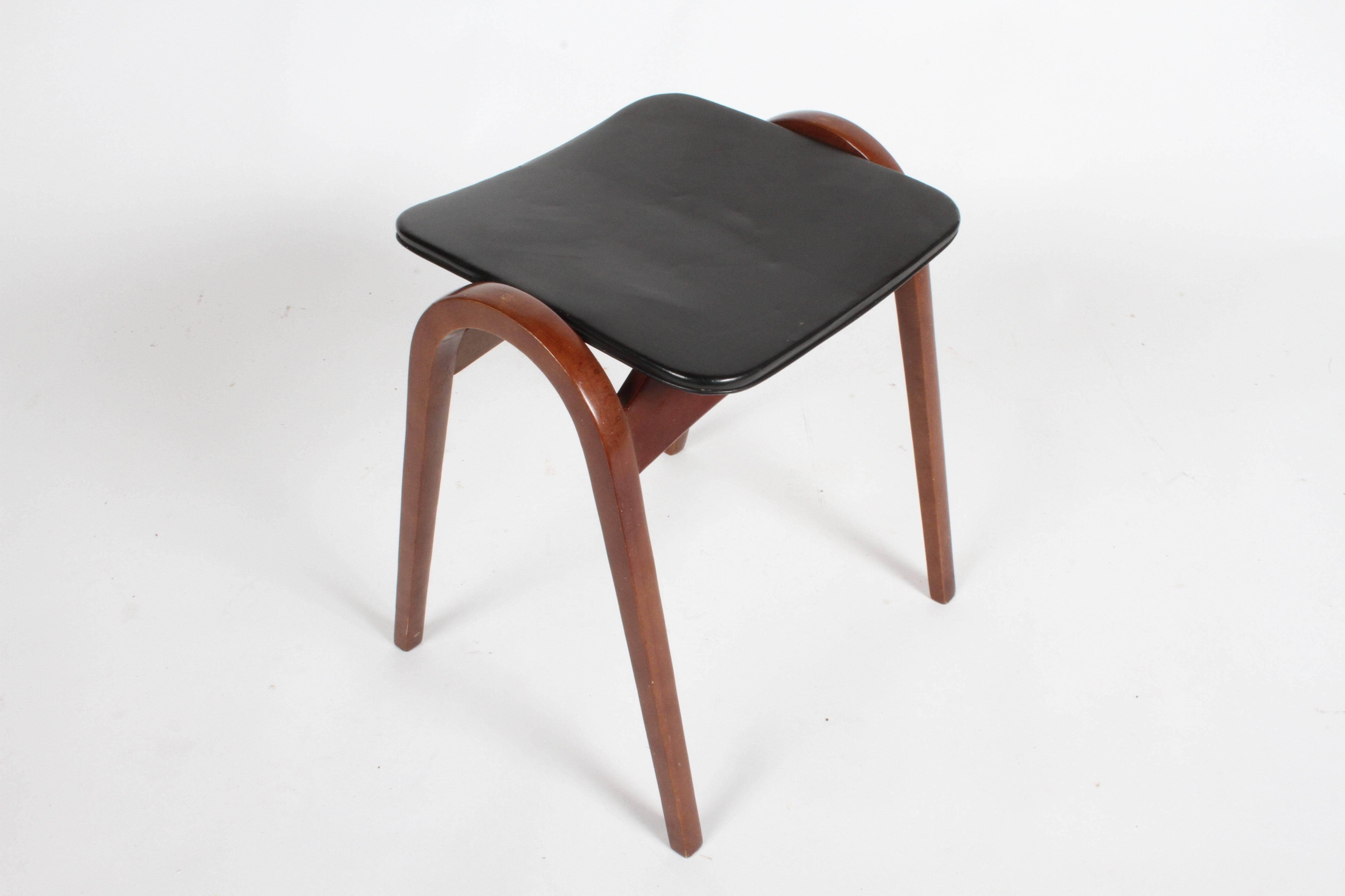 Single bentwood stool by Isamu Kenmochi (1912-1971) for Akita Mokko. Original condition, minor scuffs. Label, circa 1950s

Kenmochi was one of the most significant designers in midcentury Japan. He was a founding member of the Japan Industrial