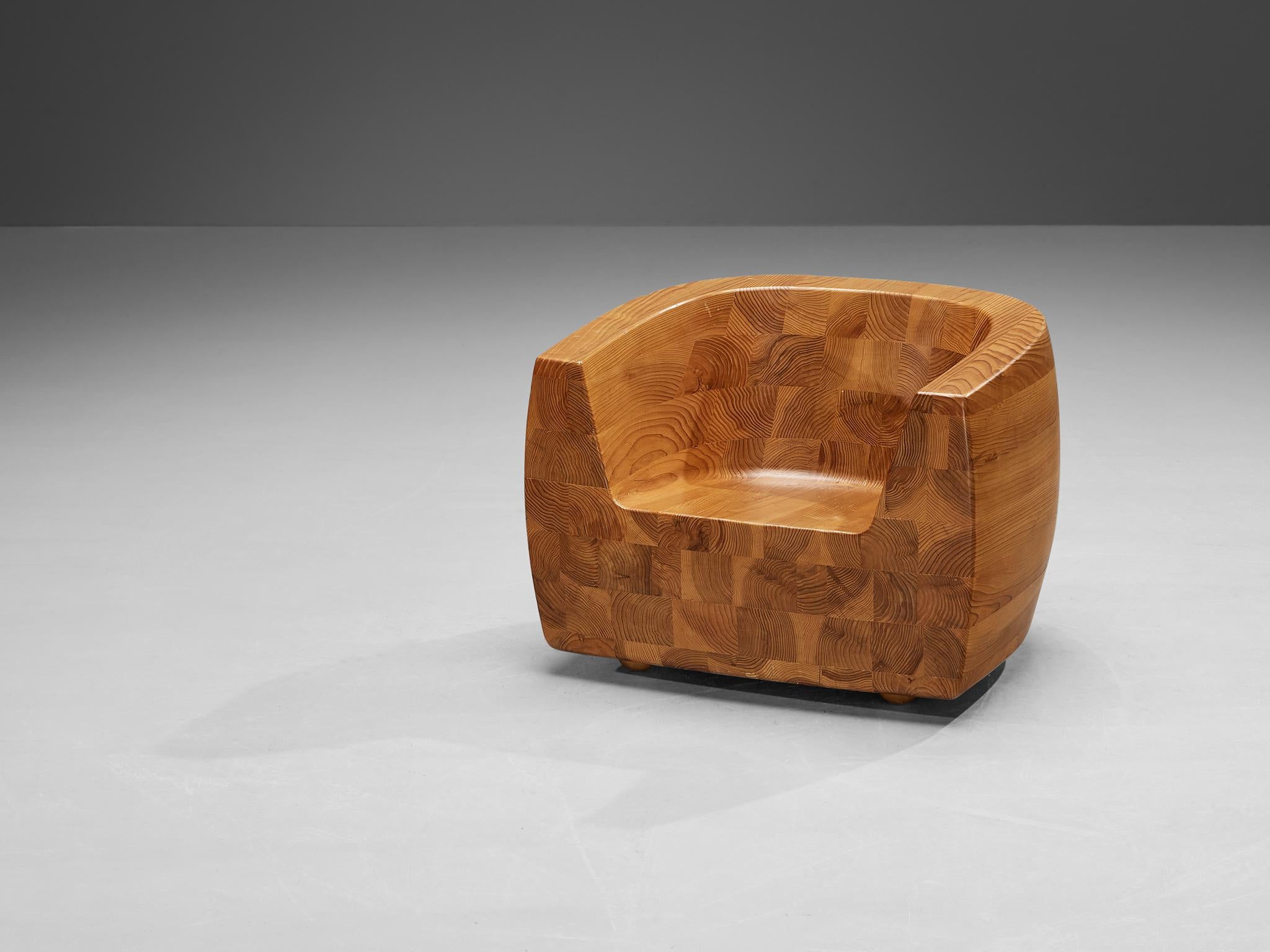 Isamu Kenmochi for Tendo Mokko, ‘Kashiwado’ chair, Japanese Cedar, Japan, 1961

Isamu Kenmochi embarked on a quest to conceive a universally remarkable object, one characterized by the innate beauty of simplicity, firmly rooted in an understanding