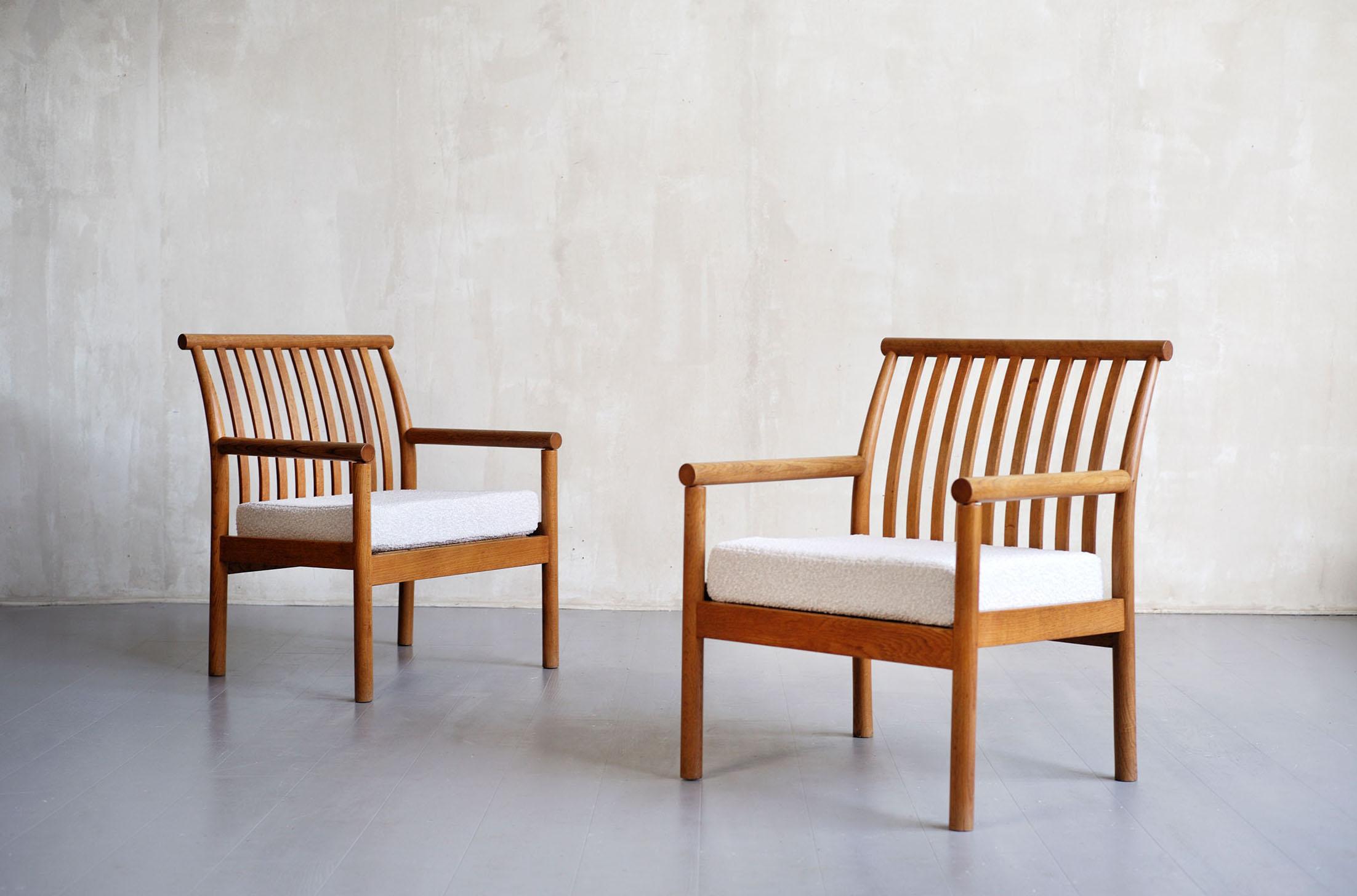 Isamu Kenmochi, Coppia di poltrone curve in Oak, Giappone, 1960 in vendita 3