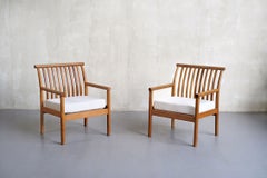 Isamu Kenmochi, Pair of Curved Oak Armchairs, Japan, 1960