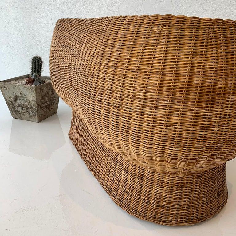 Isamu Kenmochi Sculptural Wicker Settee For Sale 3