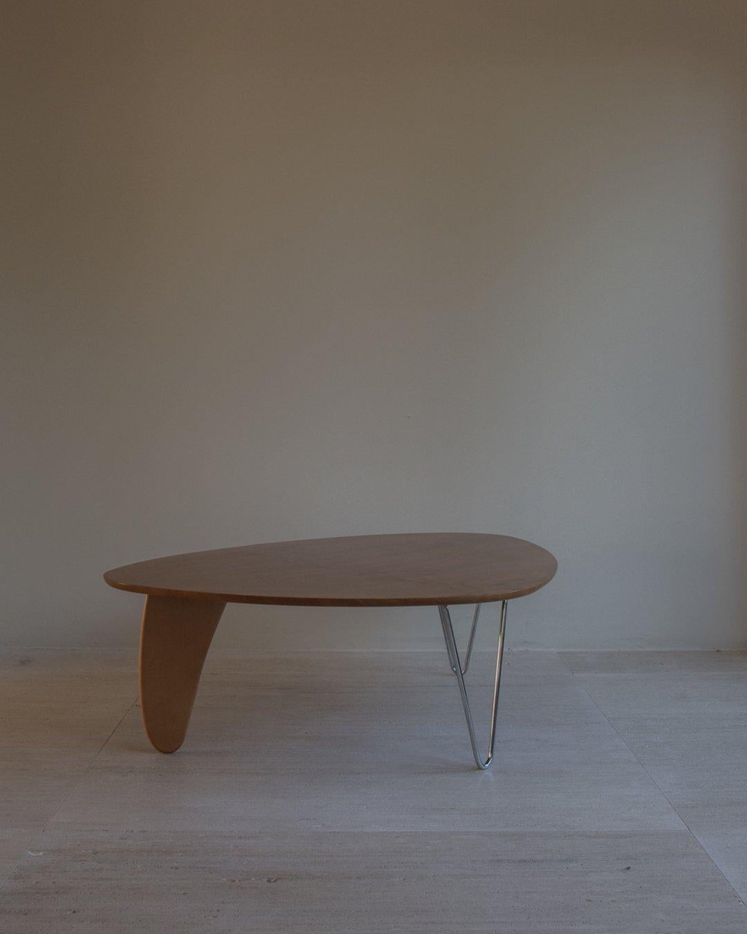 Isamu Noguchi 1970s Rudder Coffee Table in Birch Model IN-52 2