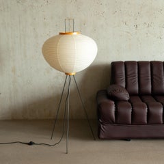 Isamu Noguchi Akari 10A Light Sculpture in Washi Paper and Bamboo by Ozeki