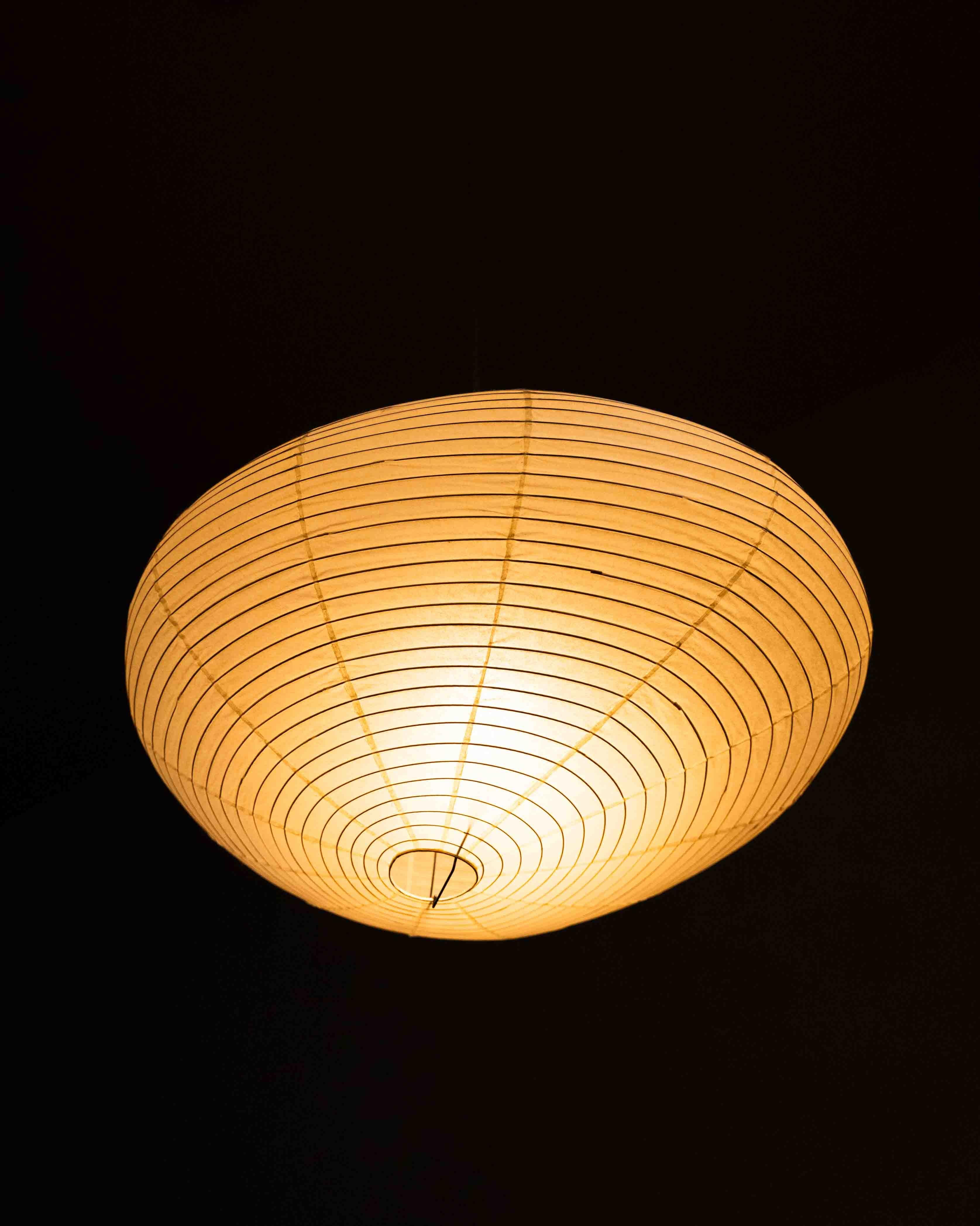 Isamu Noguchi Akari 16A Light Sculpture In Good Condition For Sale In New York, NY