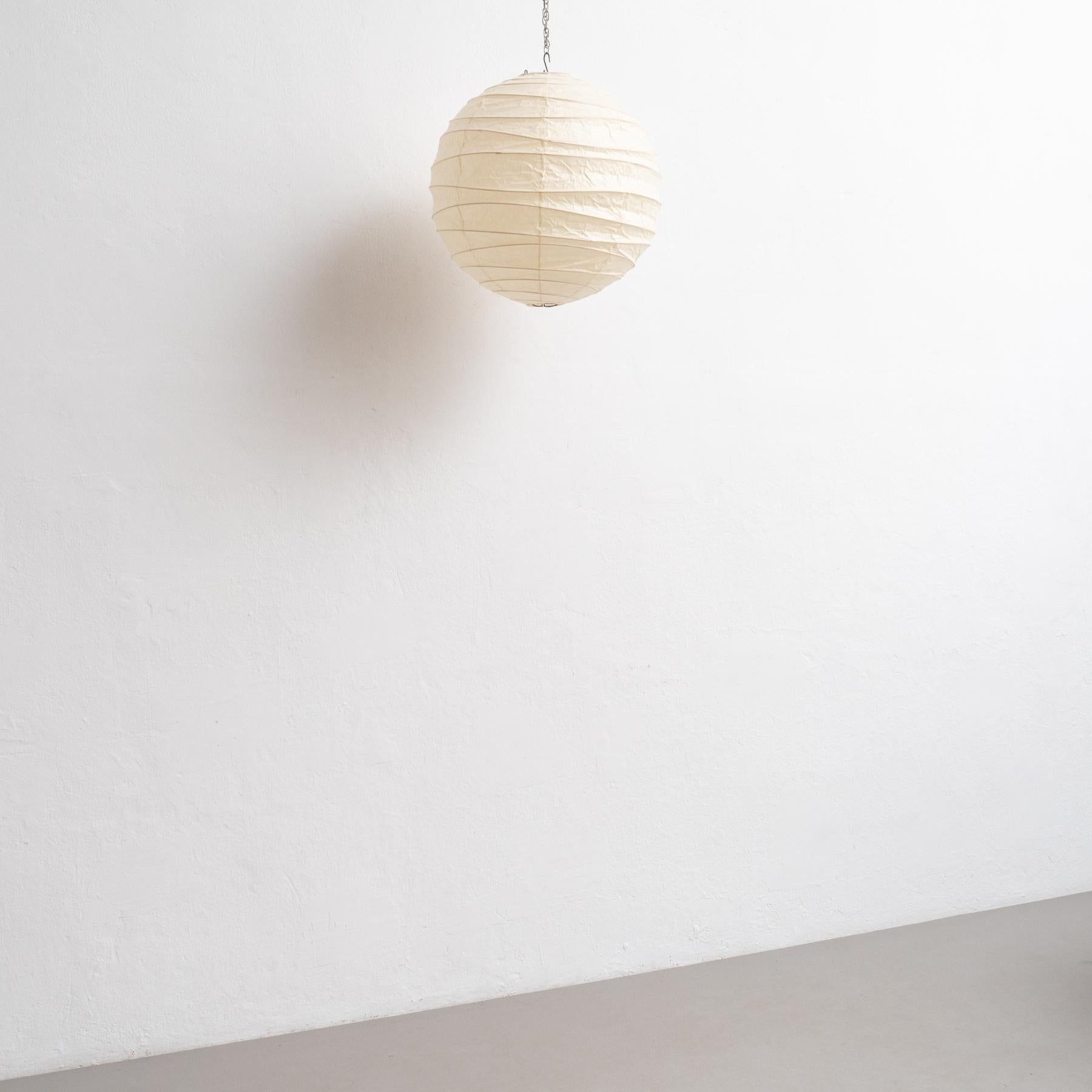 Lampada a sospensione Isamu Noguchi Akari 45D: Eleganza giapponese senza tempo in vendita 4