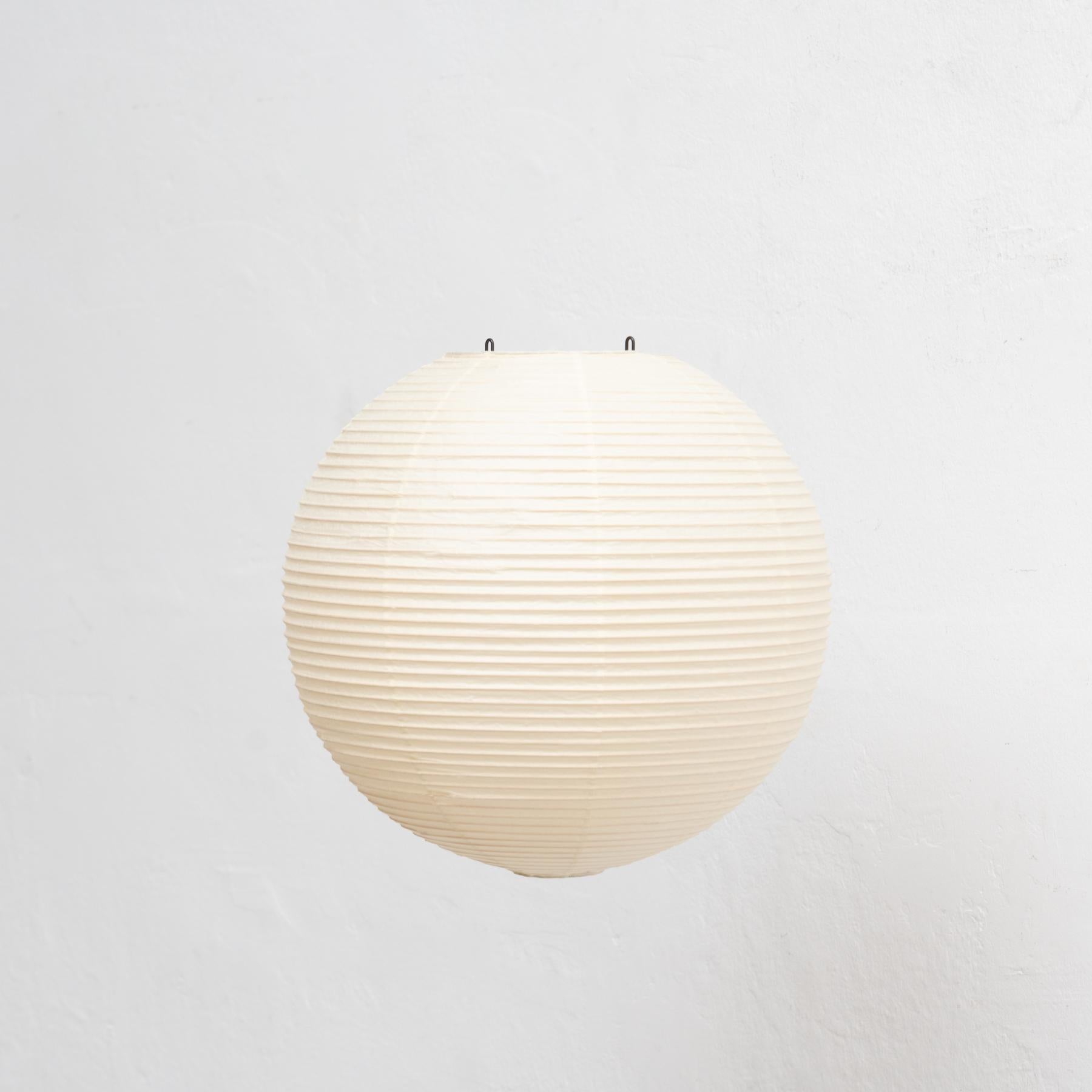 Isamu Noguchi Akari Ceiling Lamp 30a Akari Model In Good Condition In Barcelona, Barcelona