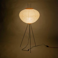 Isamu Noguchi Akari Floor Lamp, Model 10A