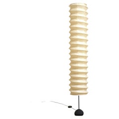 Isamu Noguchi Akari Stehleuchte ST2-31N