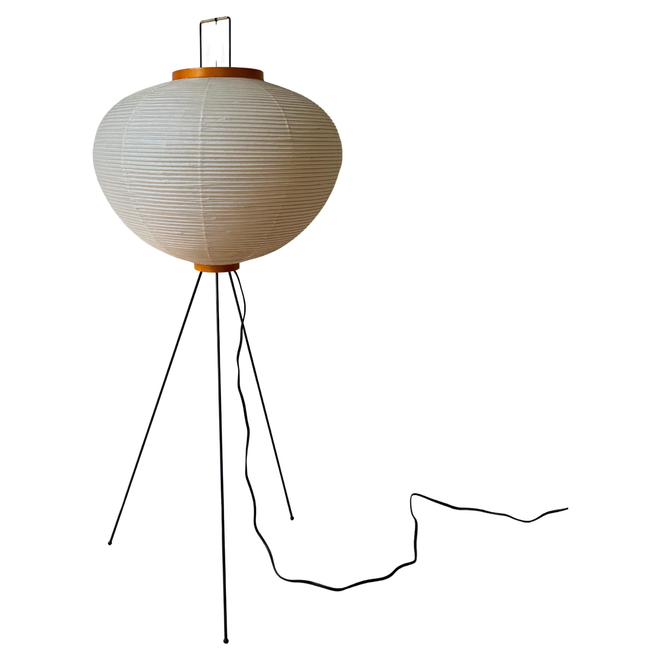 Isamu Noguchi Akari Light Sculpture, Model 10A Floor Lamp