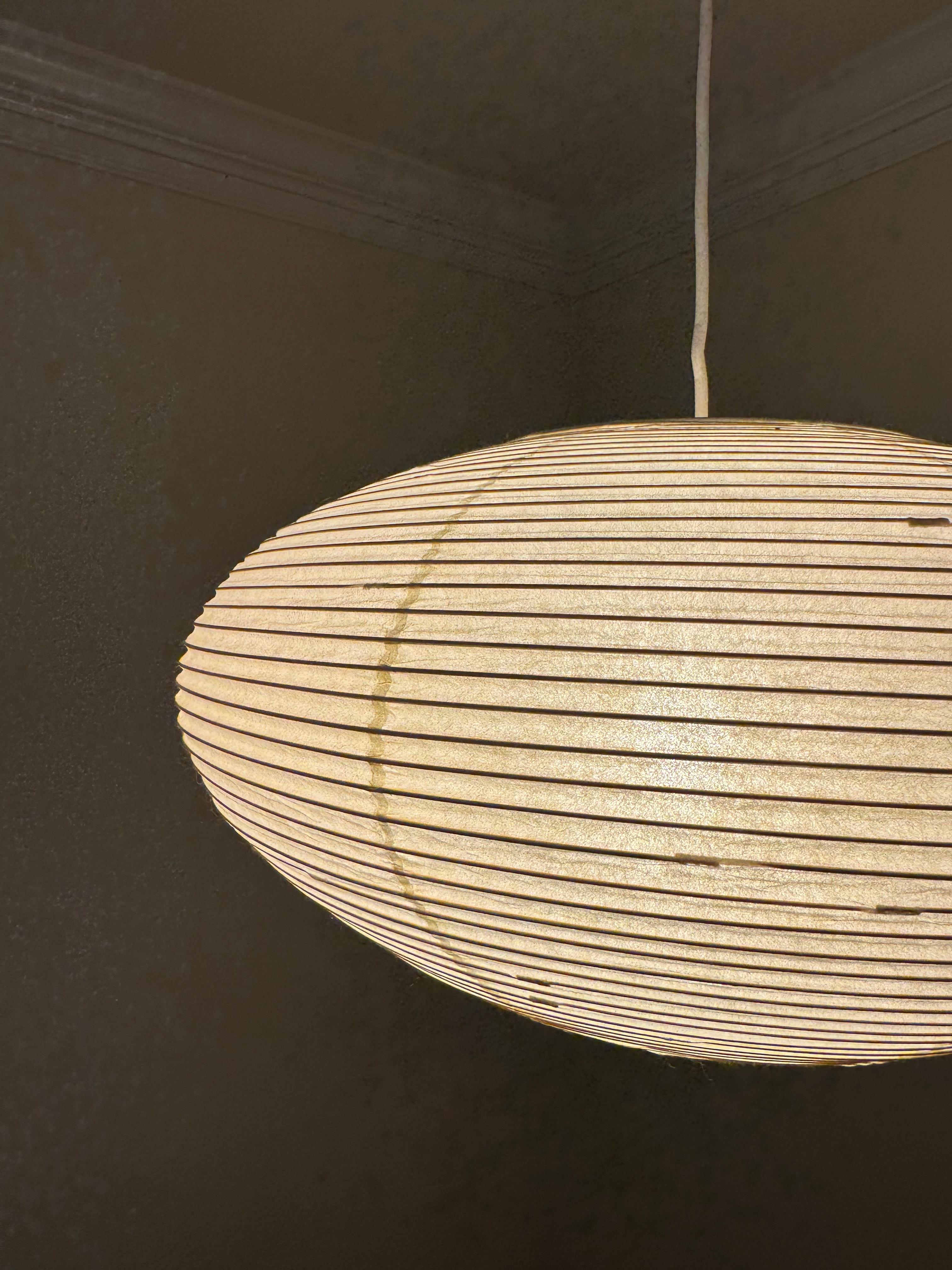 Bambù Isamu Noguchi Akari Light Sculpture, Lampada da soffitto modello 26A in vendita