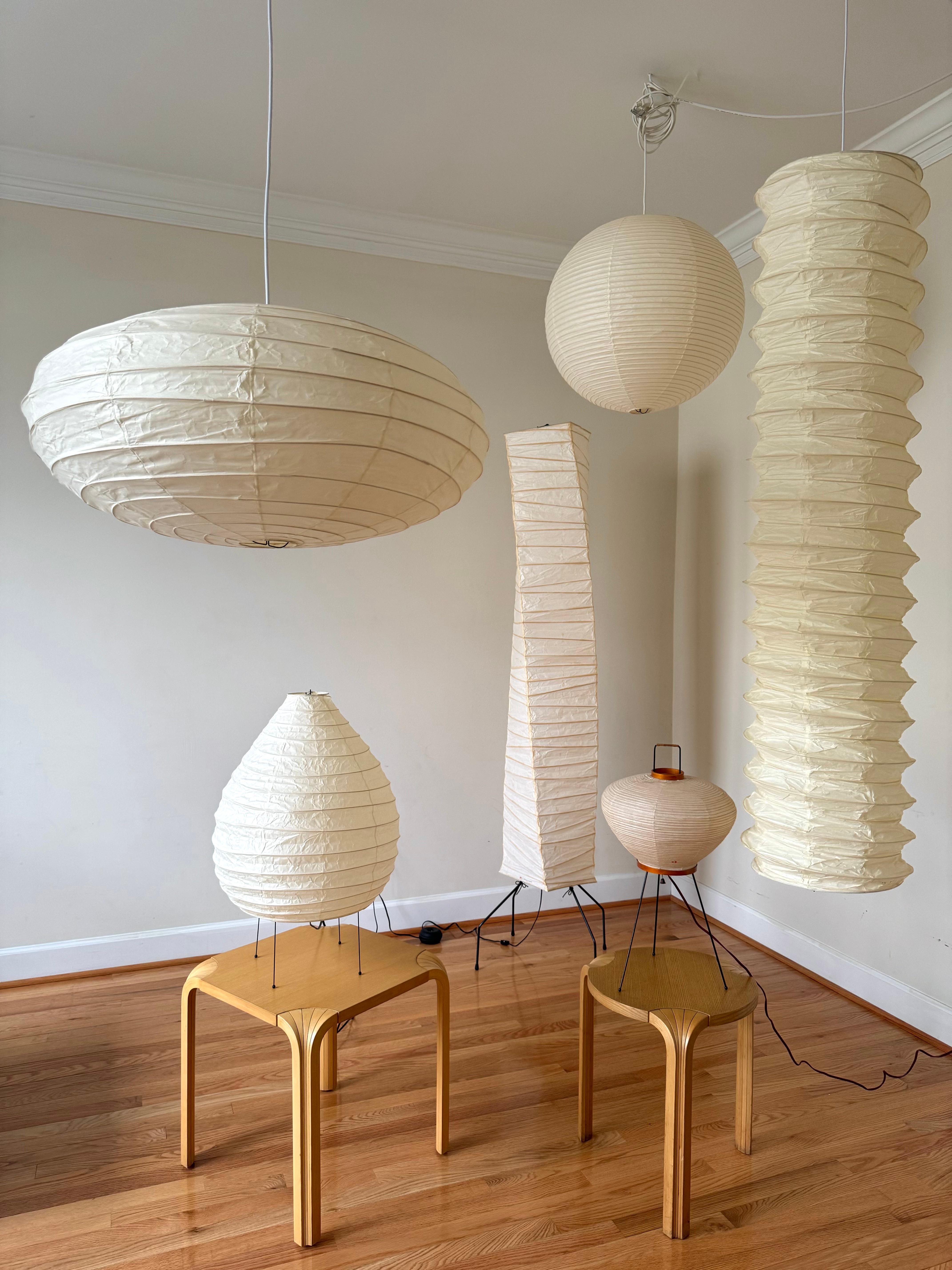 Isamu Noguchi Akari Light Sculpture, Model 31N Ceiling Lamp For Sale 12