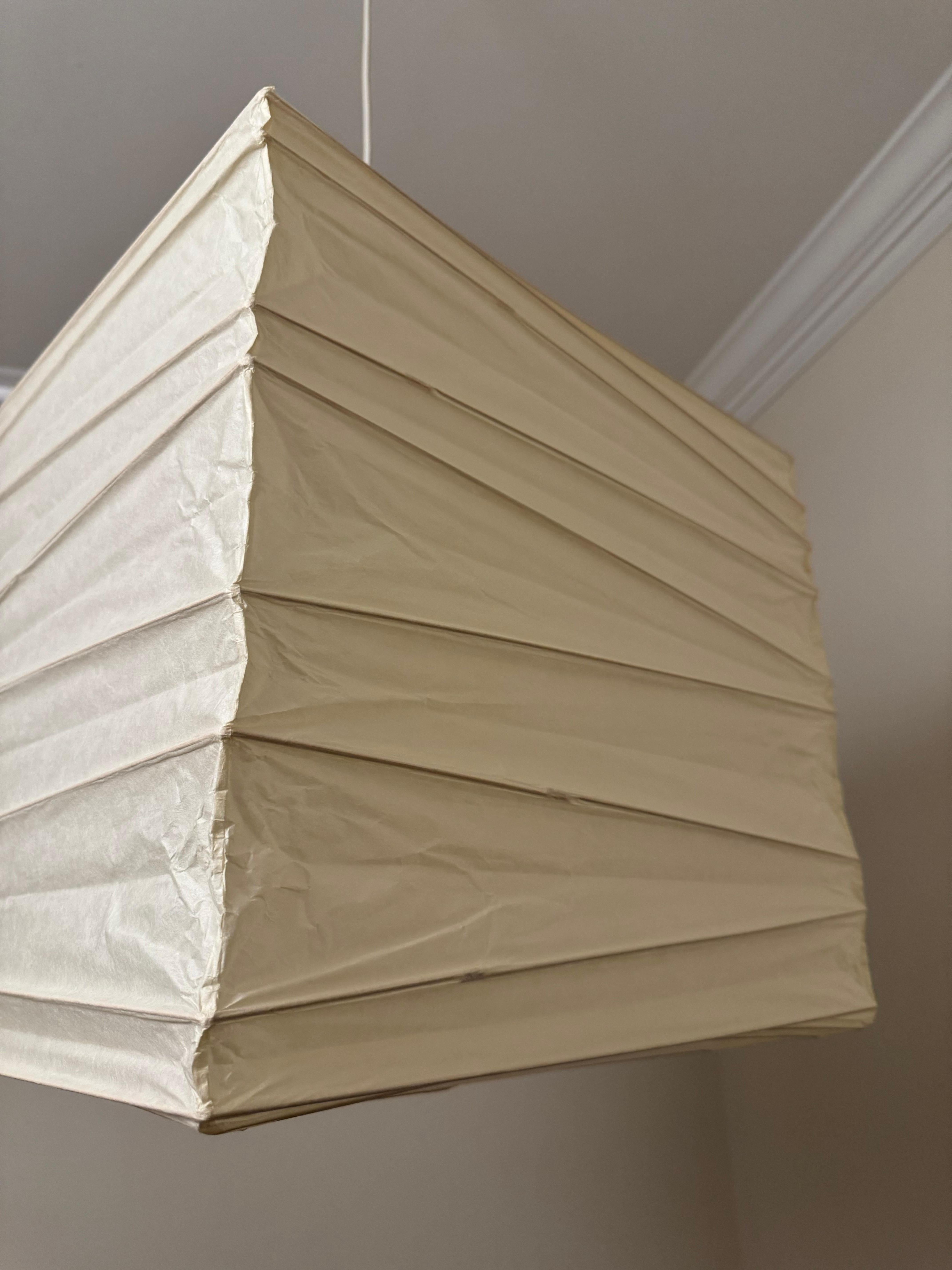 Isamu Noguchi Akari Light Sculpture, Model 45X Ceiling Lamp in vendita 6