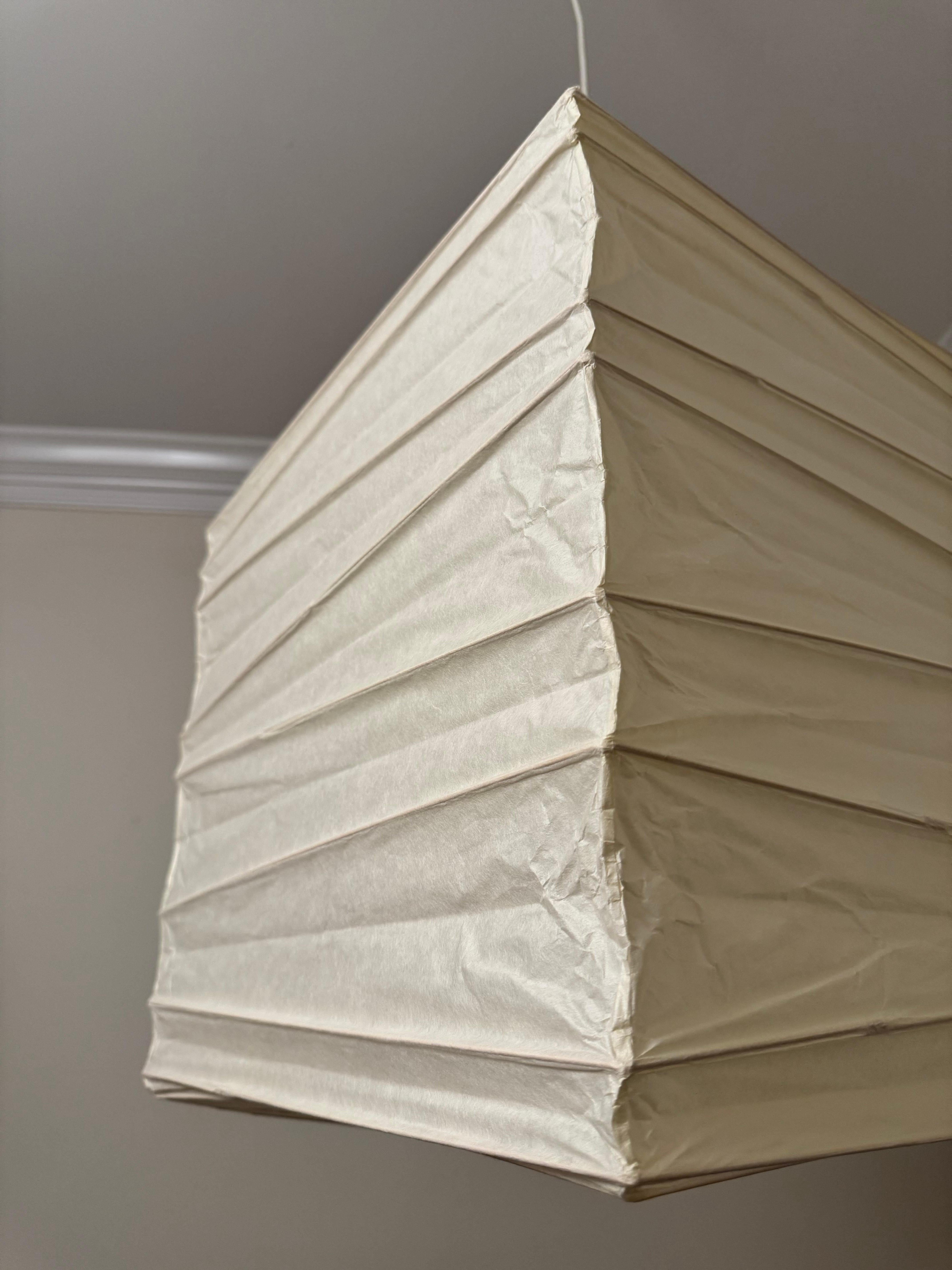 Isamu Noguchi Akari Light Sculpture, Model 45X Ceiling Lamp in vendita 7