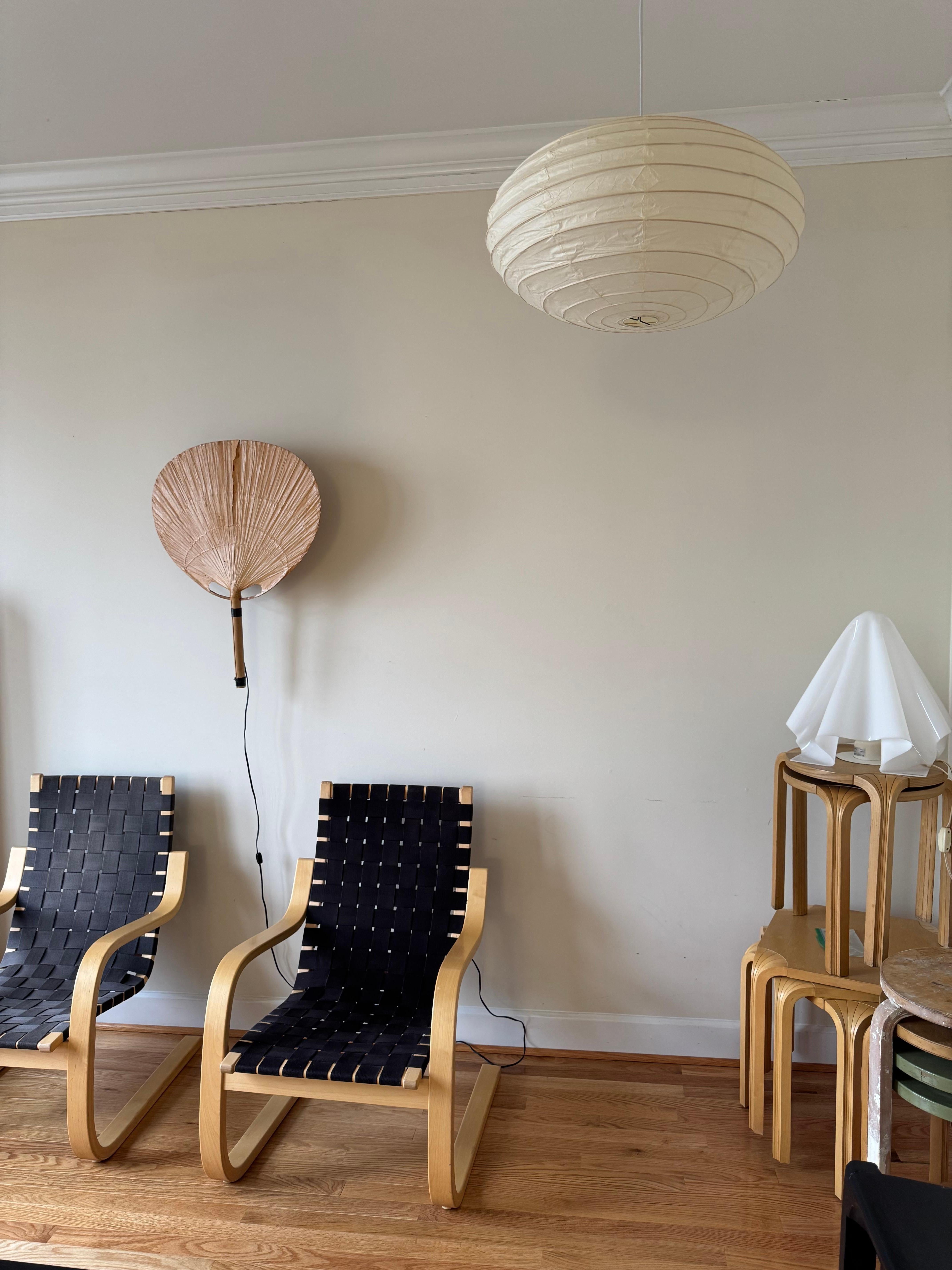 Isamu Noguchi Akari Light Sculpture, Model 50EN Ceiling Lamp For Sale 5