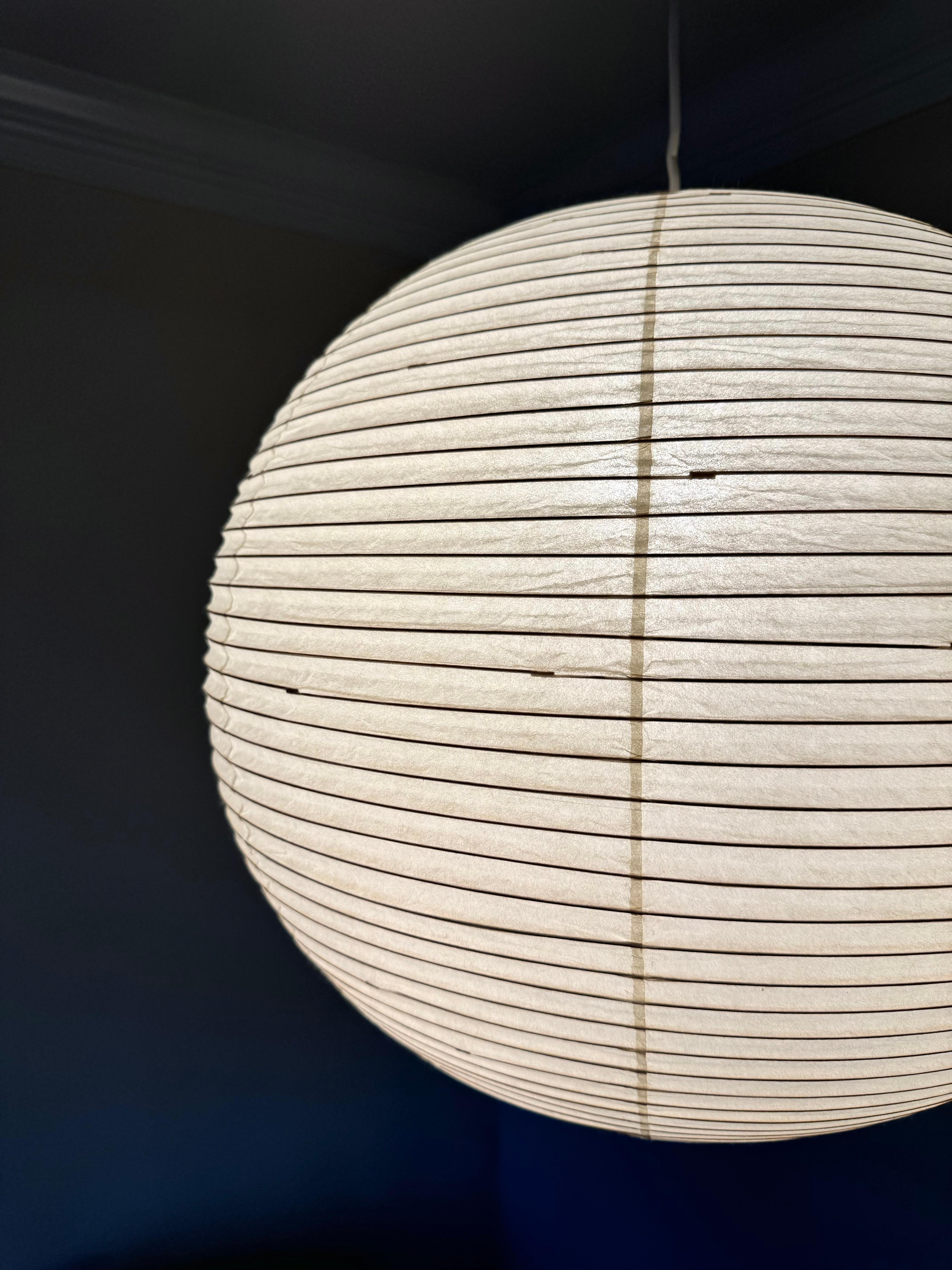Isamu Noguchi Akari Light Sculpture, Model 55A Ceiling Lamp In Excellent Condition For Sale In Centreville, VA