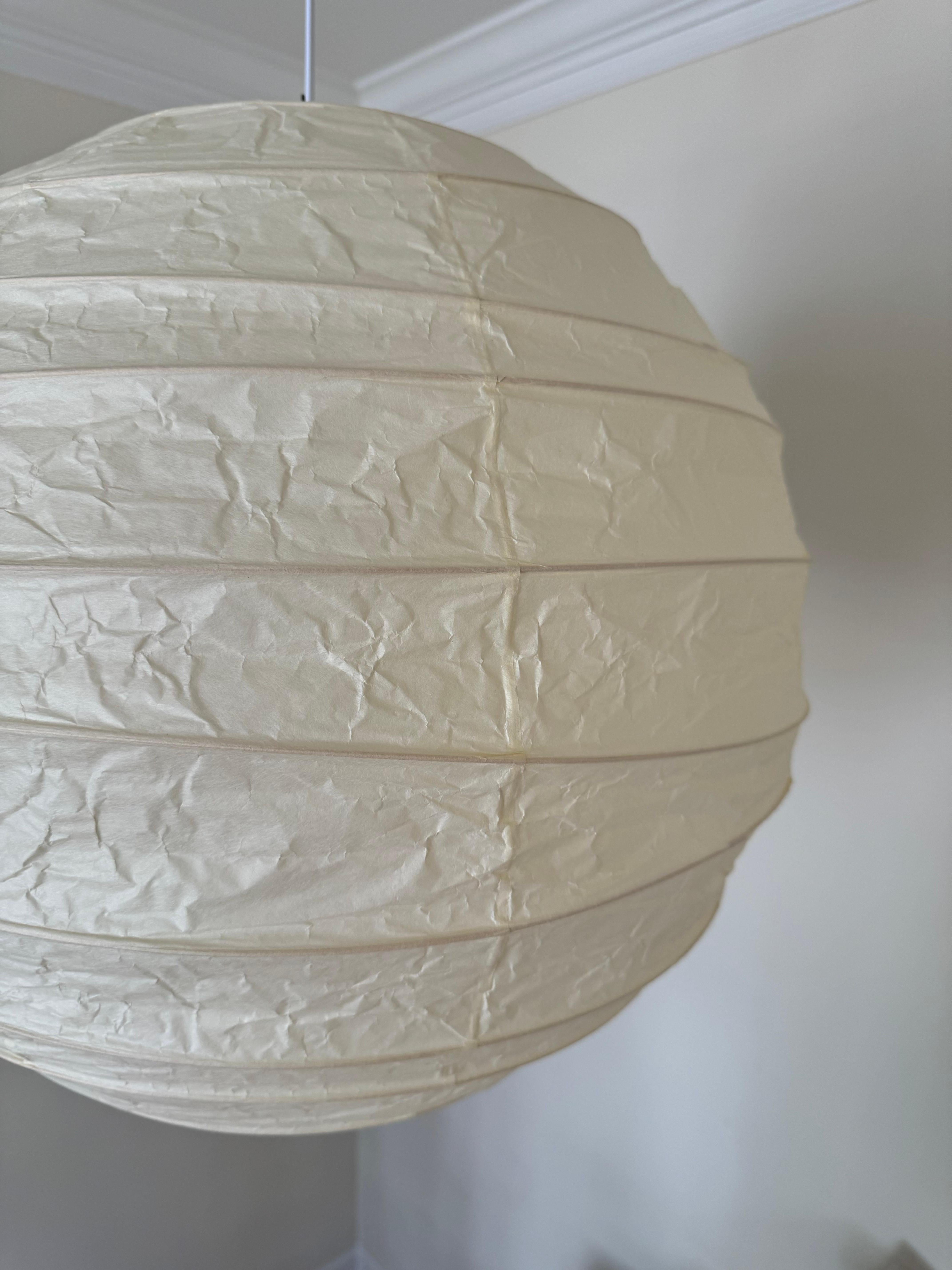 Metà XX secolo Isamu Noguchi Akari Light Sculpture, Lampada da soffitto modello 55D