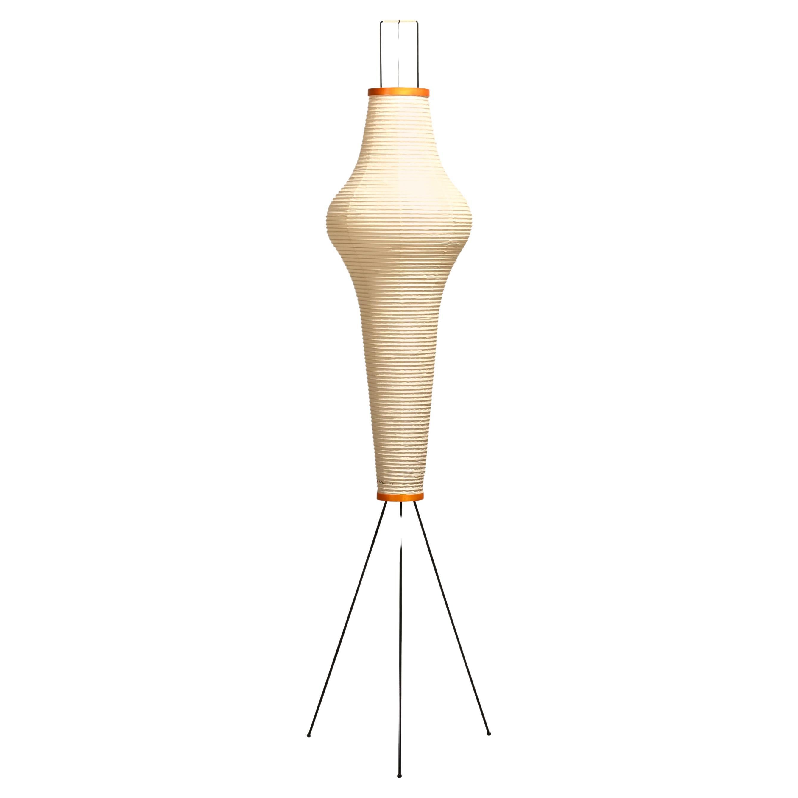 Isamu Noguchi Akari Model 14A Light Sculpture in Washi Paper and Bamboo by Ozeki For Sale