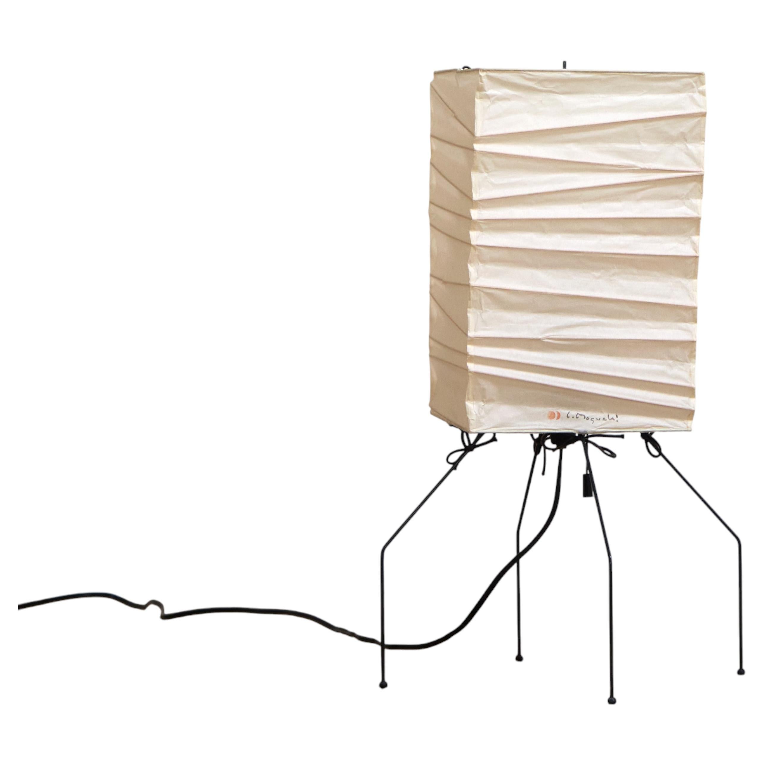 Isamu Noguchi Akari Table Lamp UF1-XN For Sale