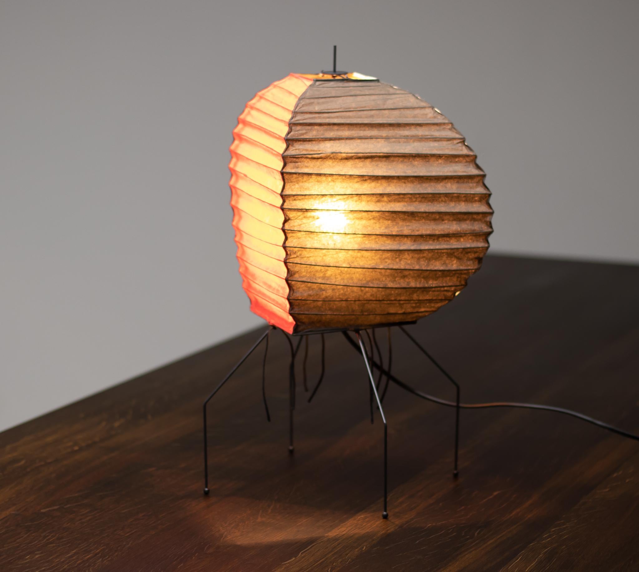 Mid-Century Modern Isamu Noguchi Akari UF 1-0 Table Lamp
