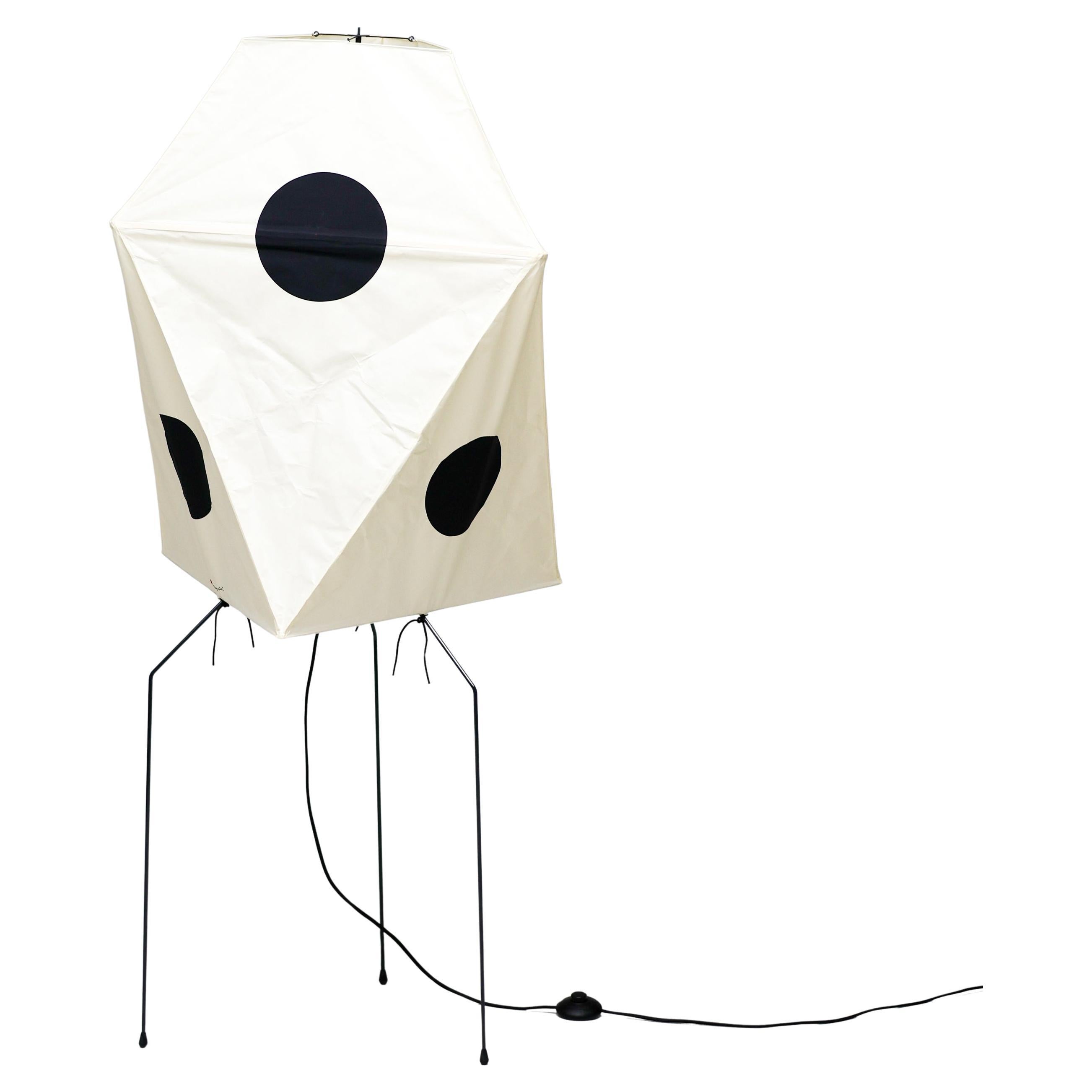 Sculpture lumineuse Isamu Noguchi Akari UF-3Q en vente