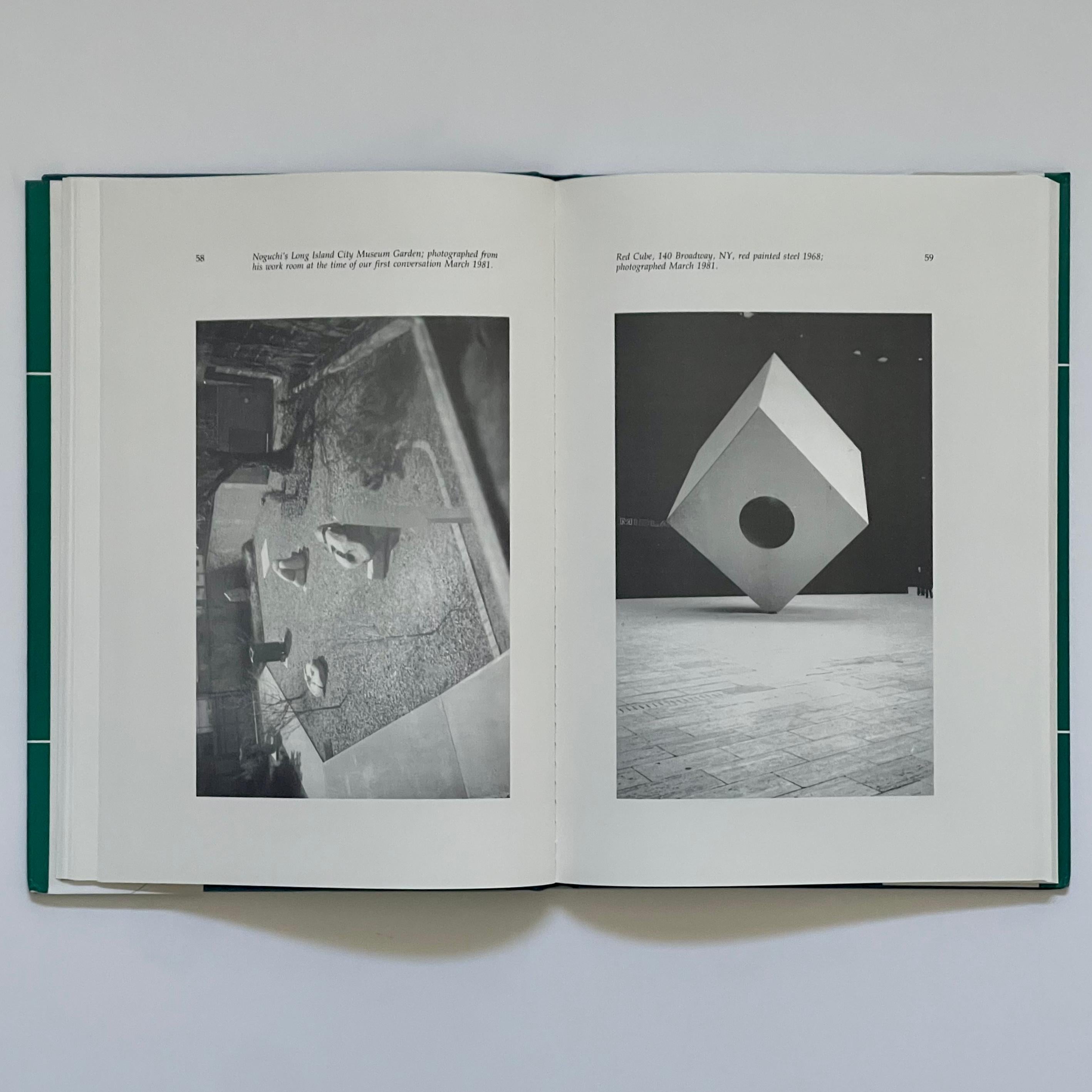 Fin du 20e siècle Isamu Noguchi : Aspects de la pratique d'un sculpteur -Tim Threlfall- 1ère édition, 1992