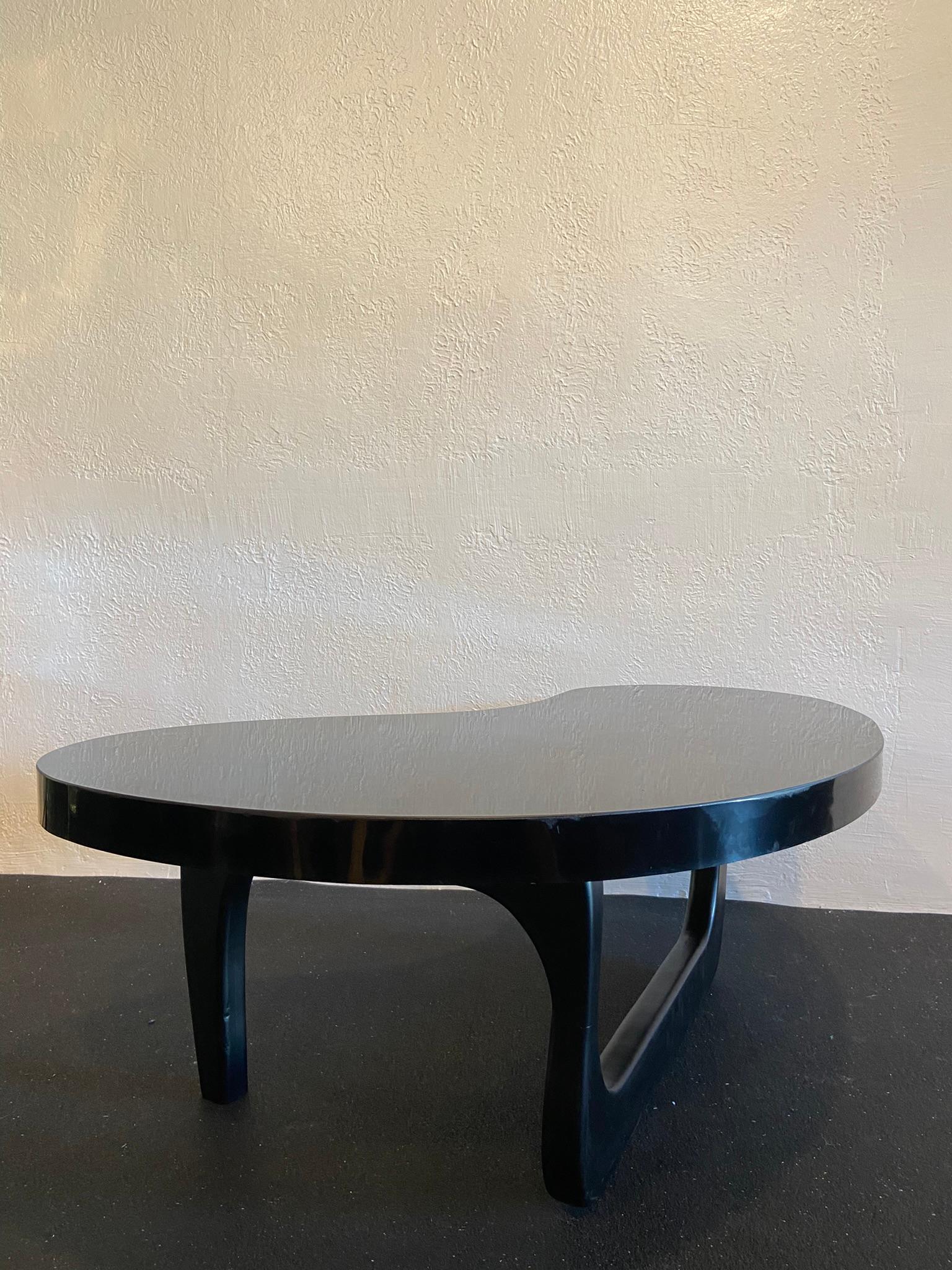 Isamu Noguchi Style Biomorphic Coffee Table For Sale 4