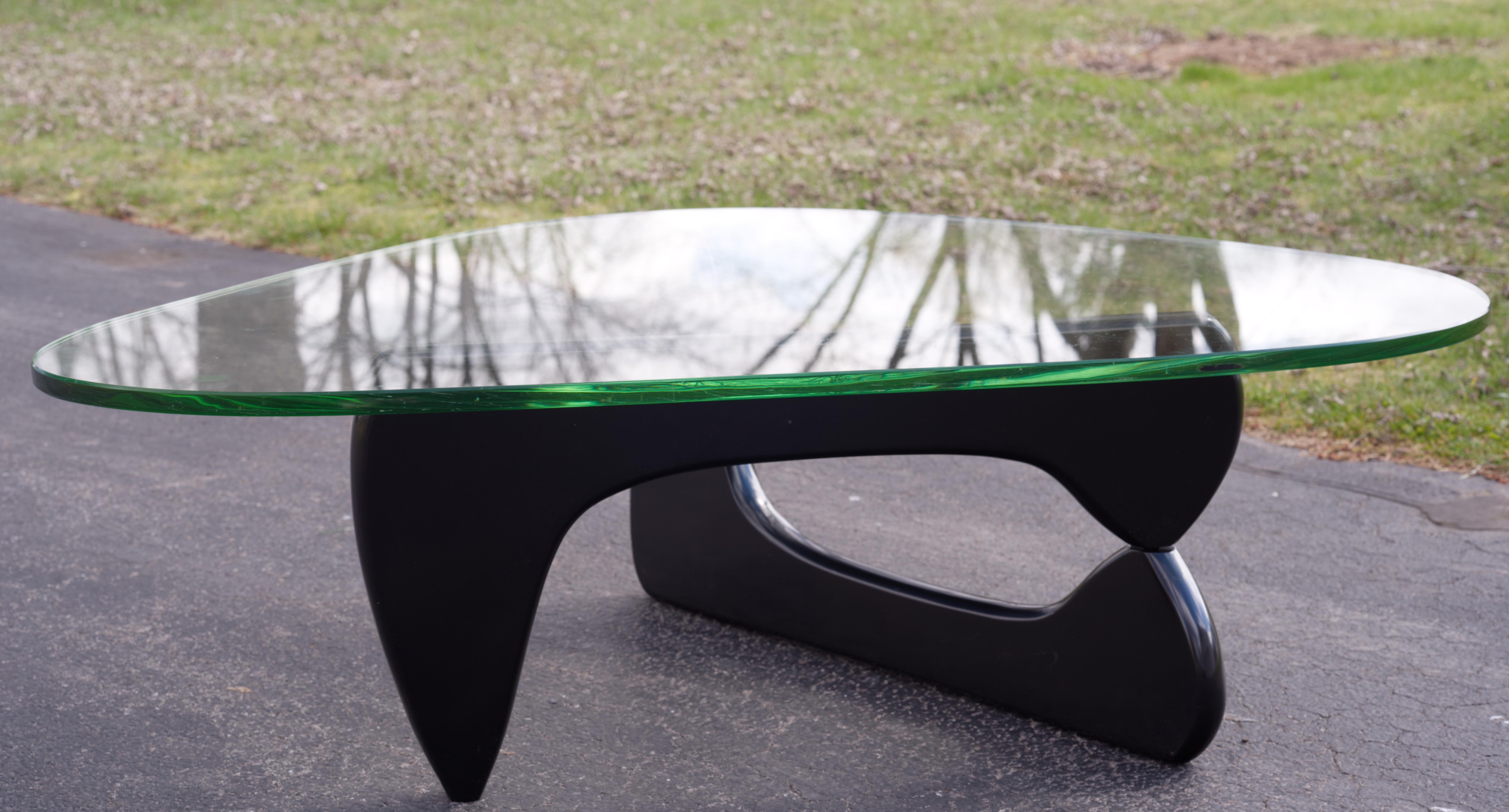 noguchi coffee table gebraucht