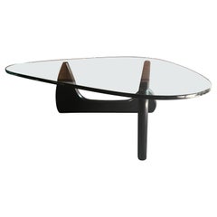 Isamu Noguchi Coffee Table by Herman Miller