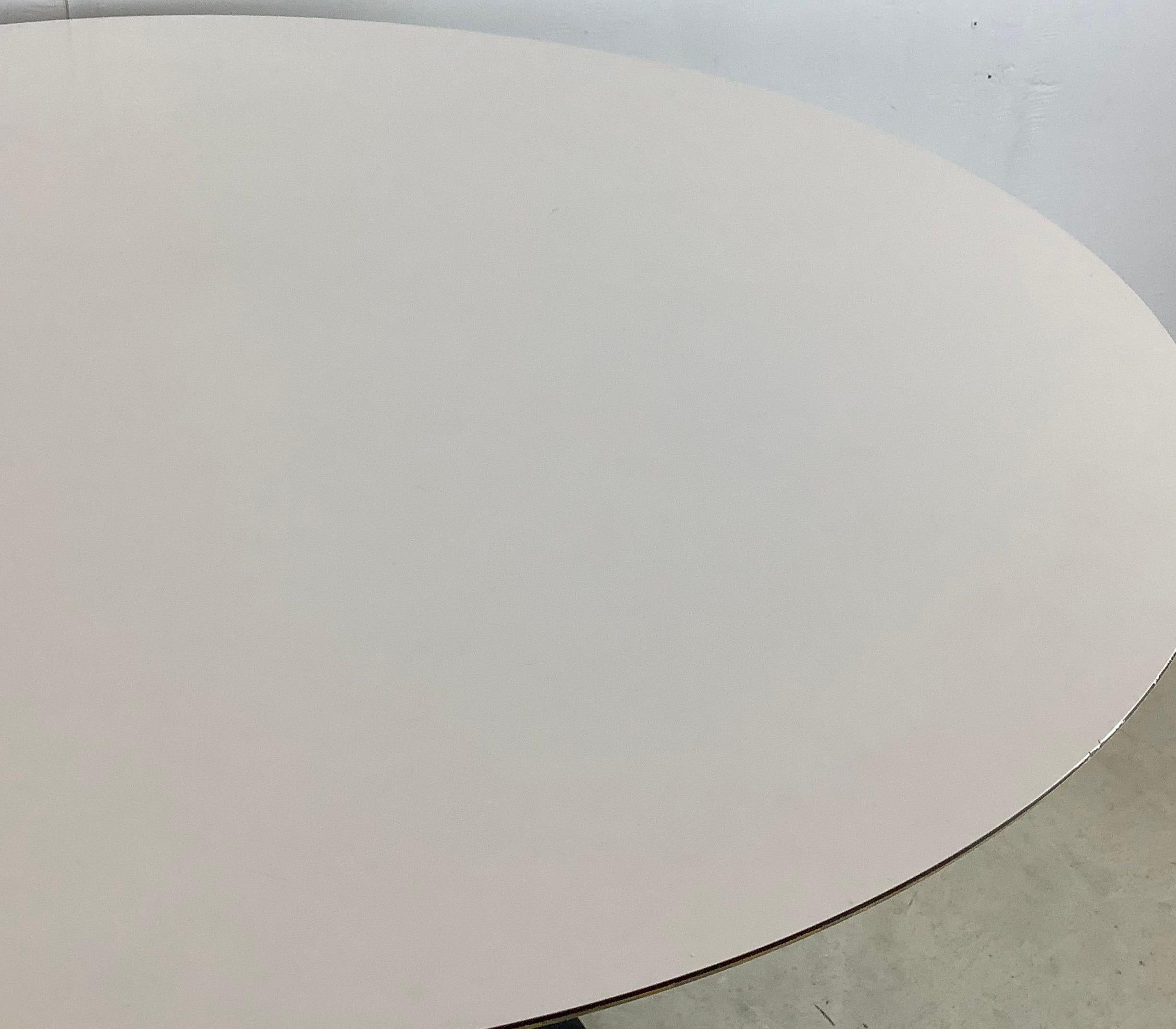 20ième siècle Table à manger « Cyclone » d'Isamu Noguchi pour Knoll