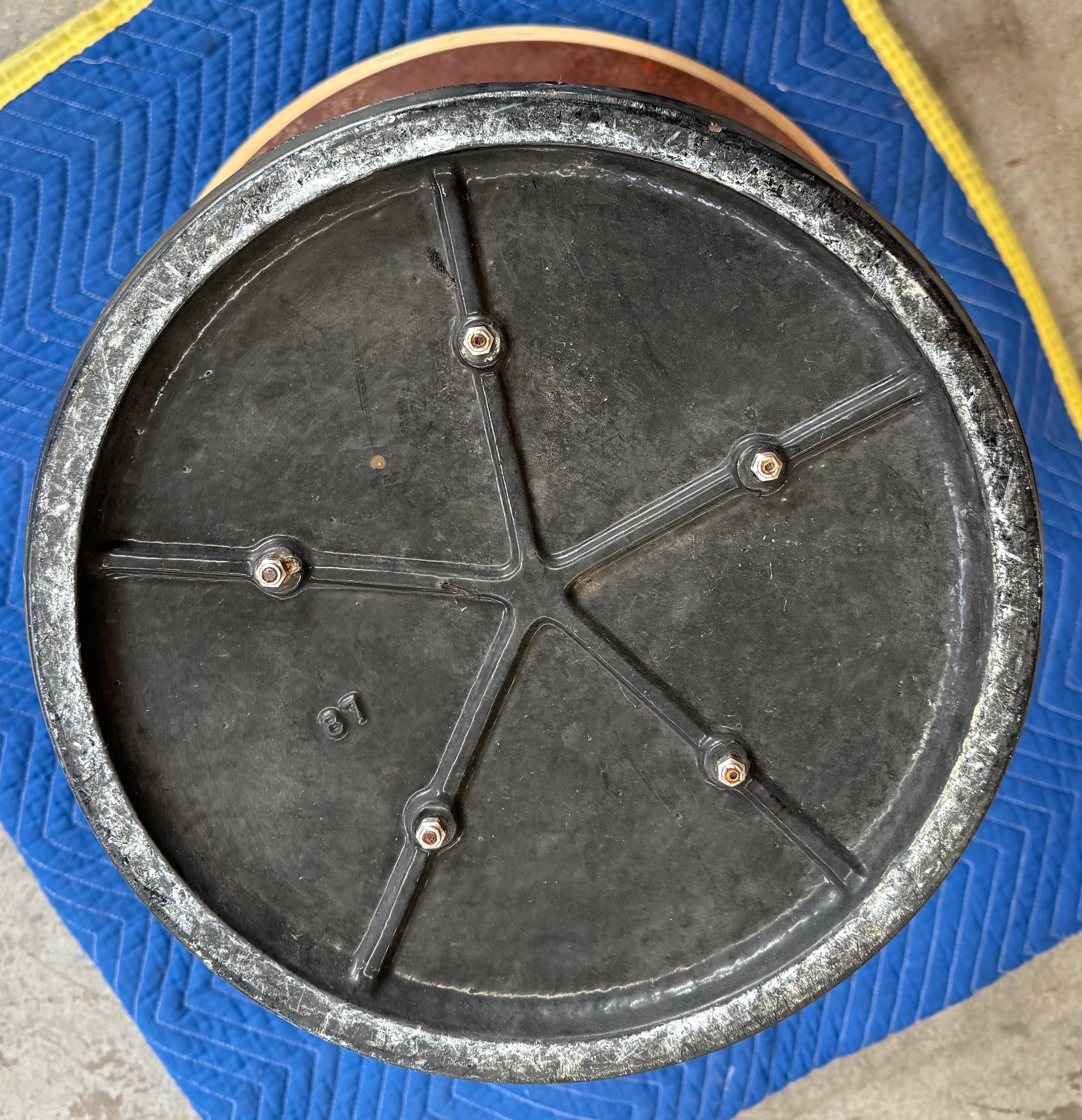 Metà XX secolo Tavolino Cyclone Model 87 di Isamu Noguchi per Knoll, circa 1960 in vendita