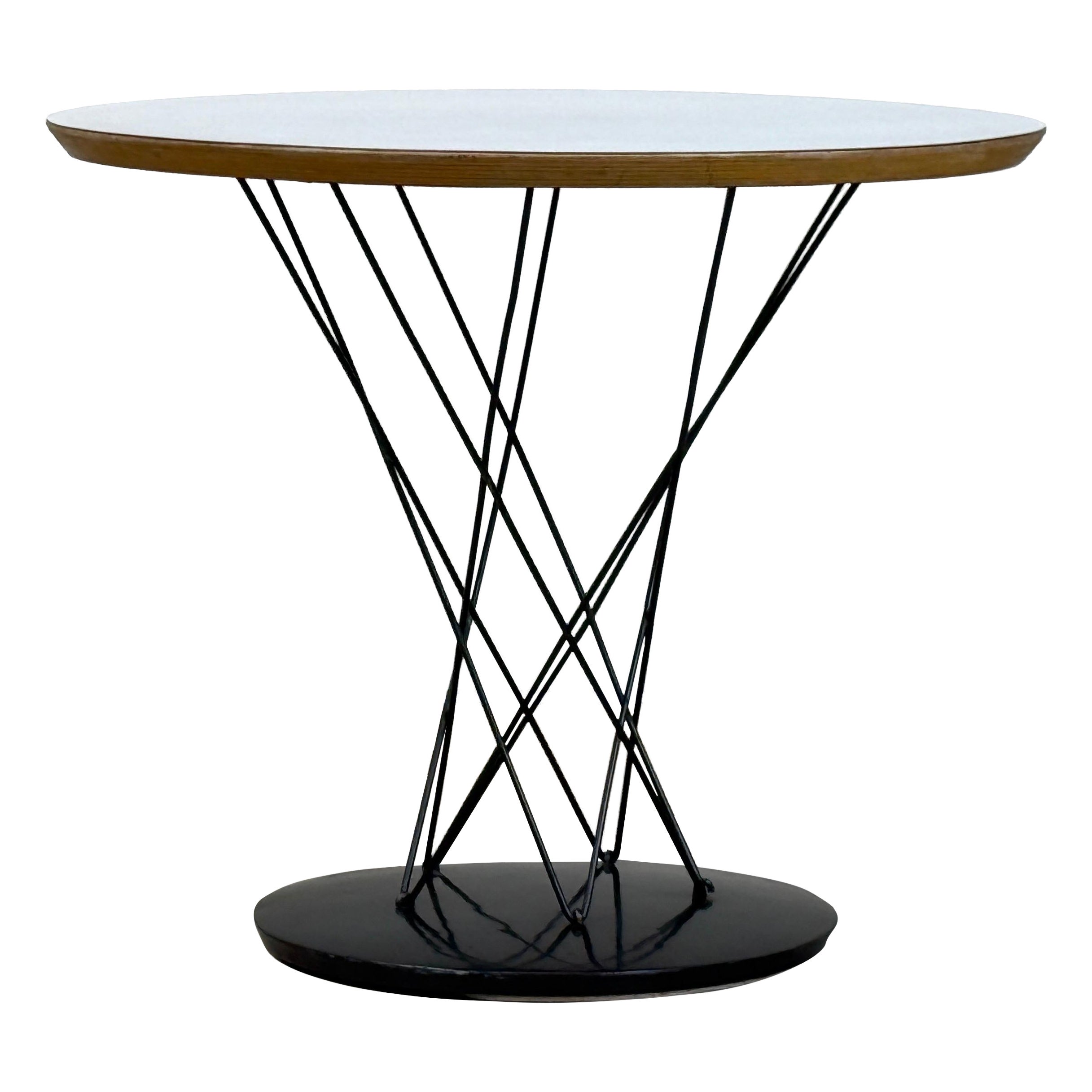 How much does a Noguchi table weigh?