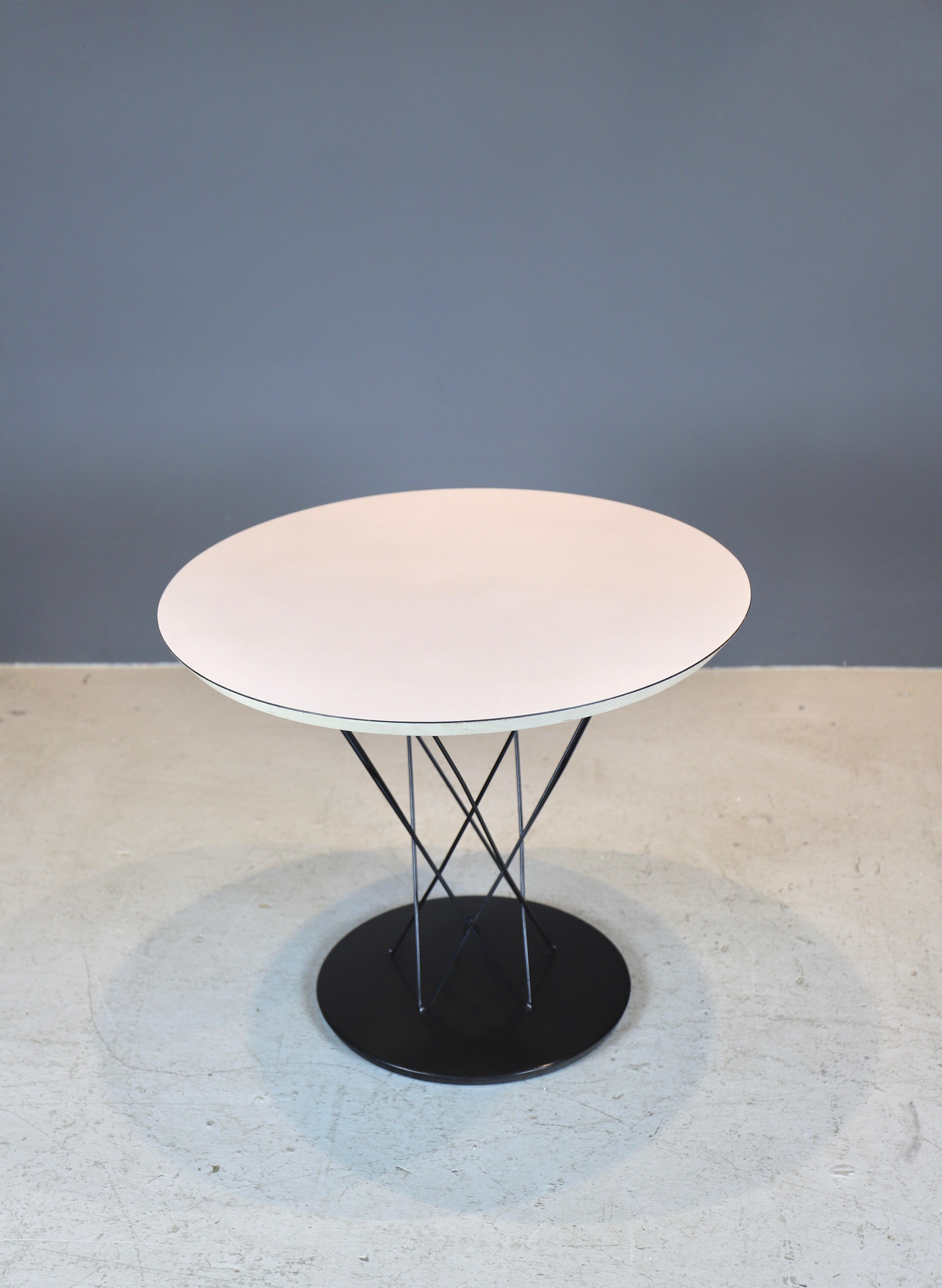 Mid-Century Modern Table « Cyclone » d'Isamu Noguchi pour Knoll, années 1960, taille enfant en vente